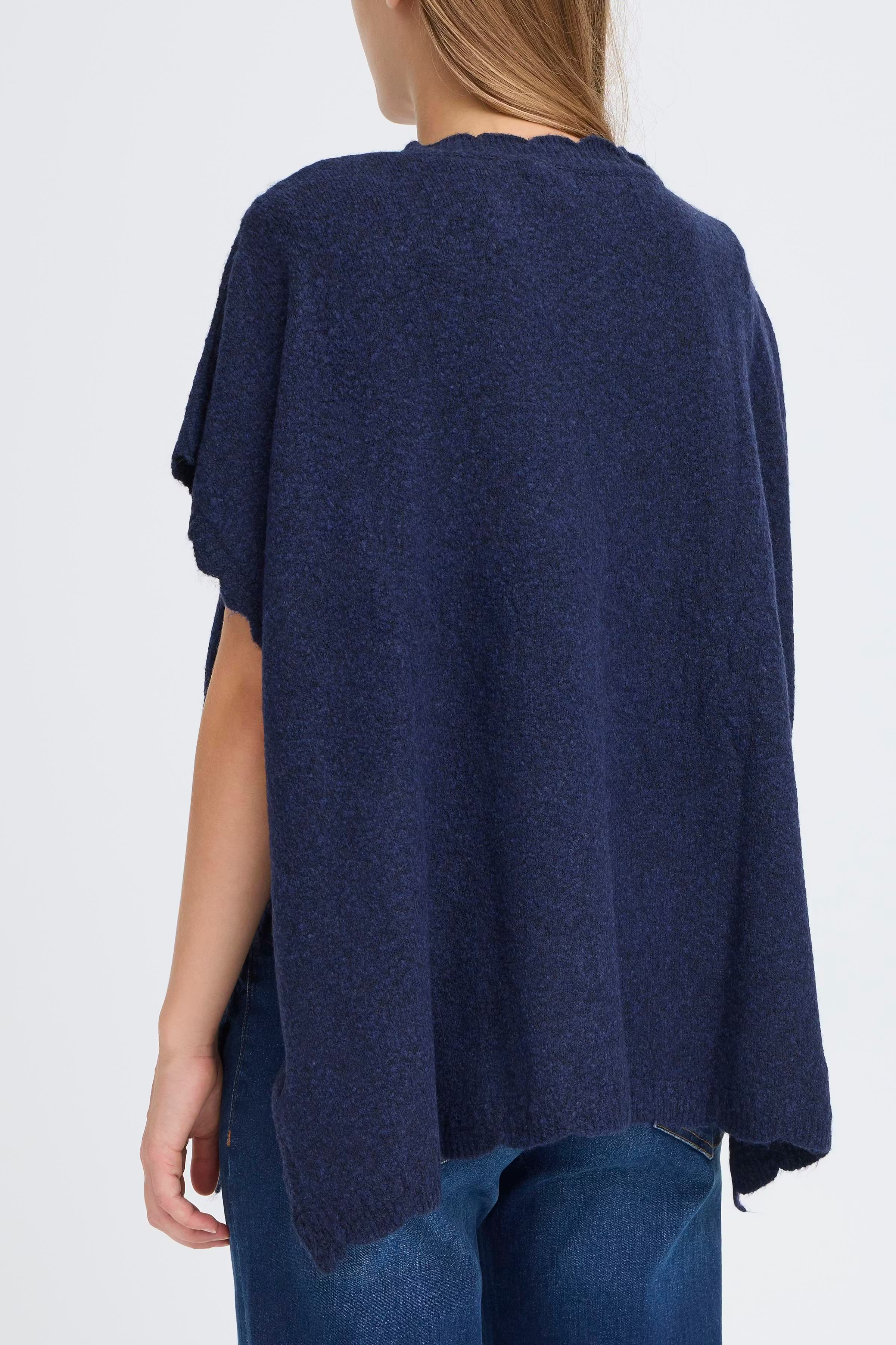 IAMACHA Poncho LOOKBOOK FRONT 20124755-194010