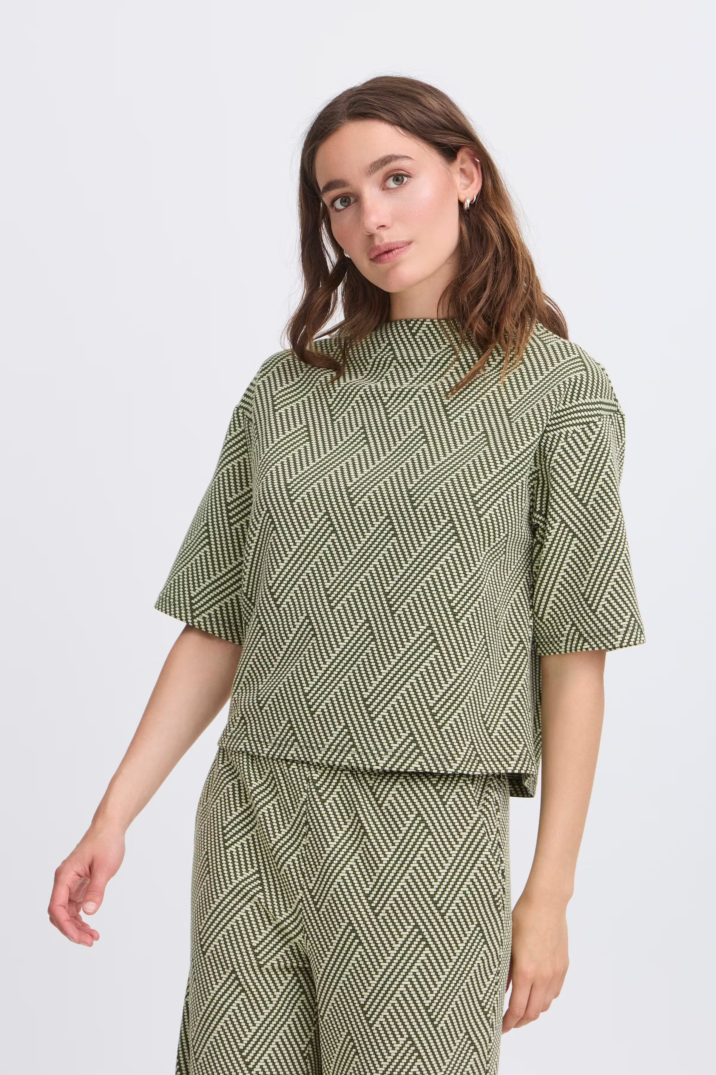 IHOBIA T-shirt LOOKBOOK FRONT 20124145-900003009