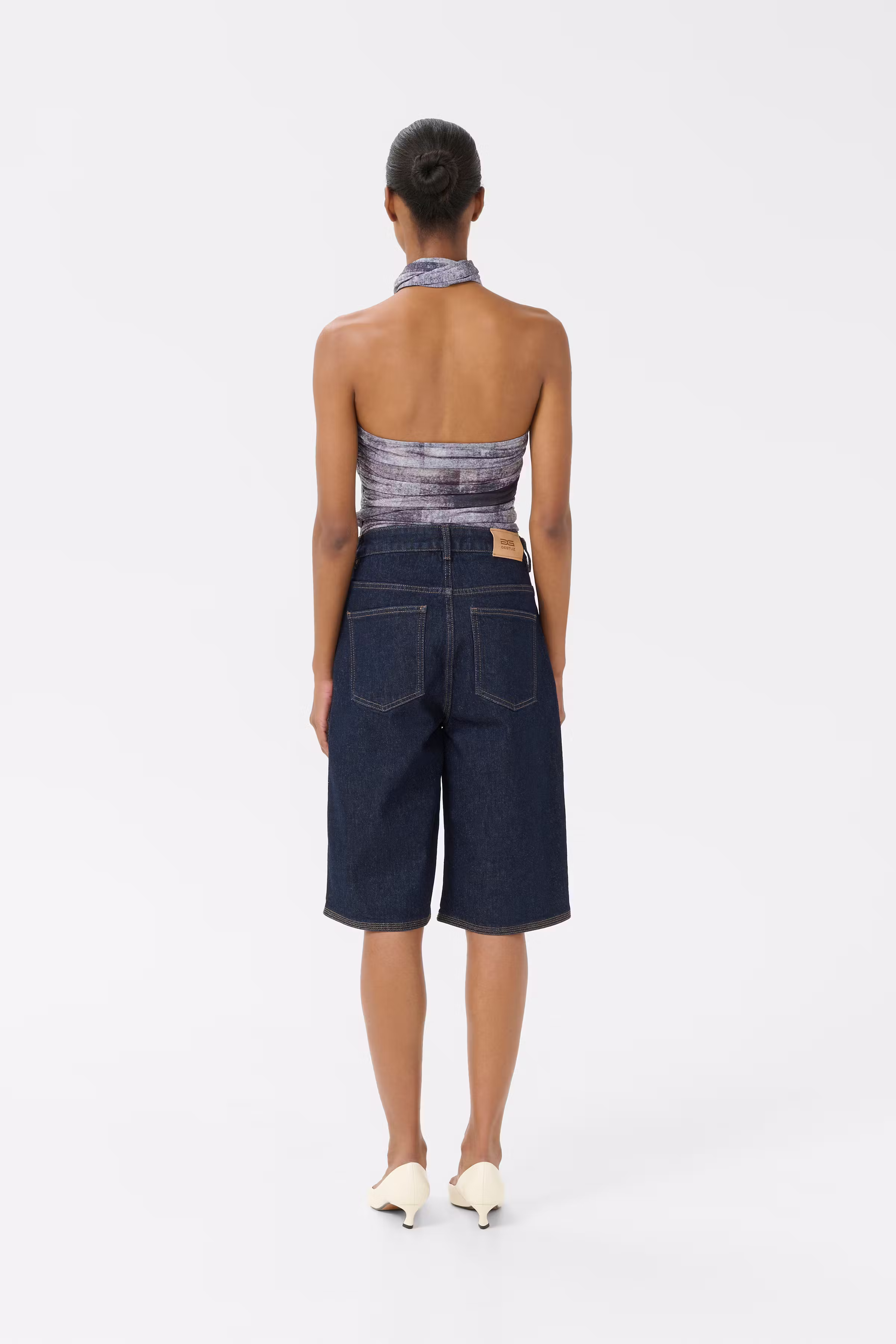 GZsummer Shorts LOOKBOOK BACK 10910456-107896