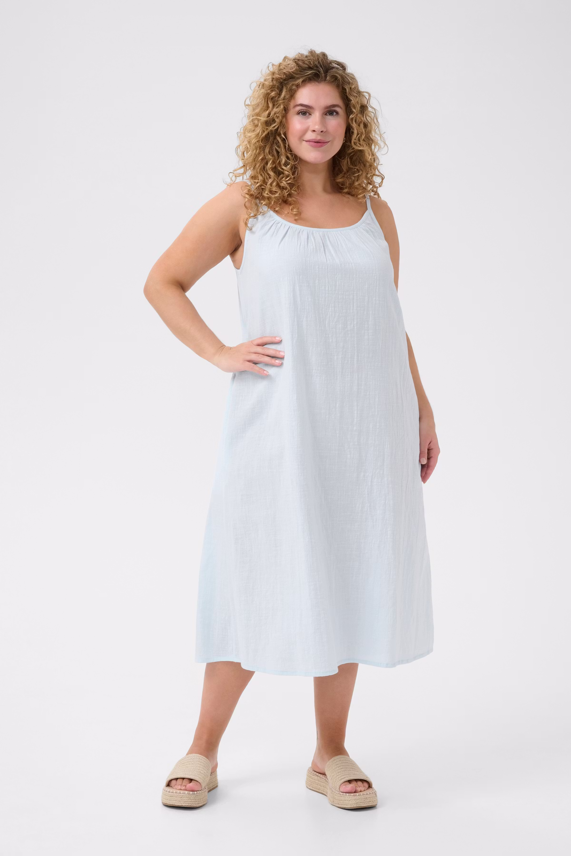 KCpaula Kjole LOOKBOOK FRONT 10583284-144005