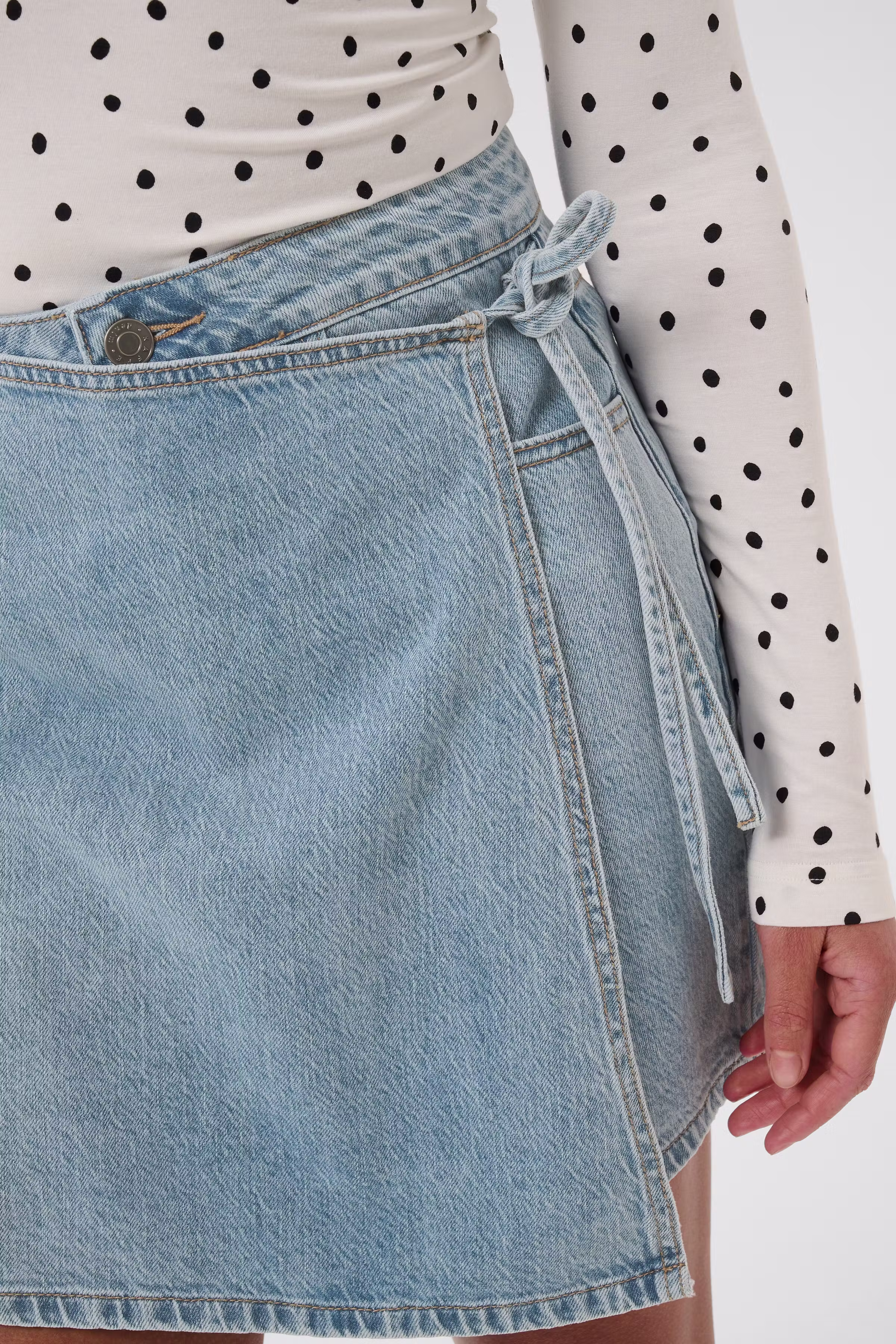 KAjordi Shorts LOOKBOOK DETAIL 10511747-109460