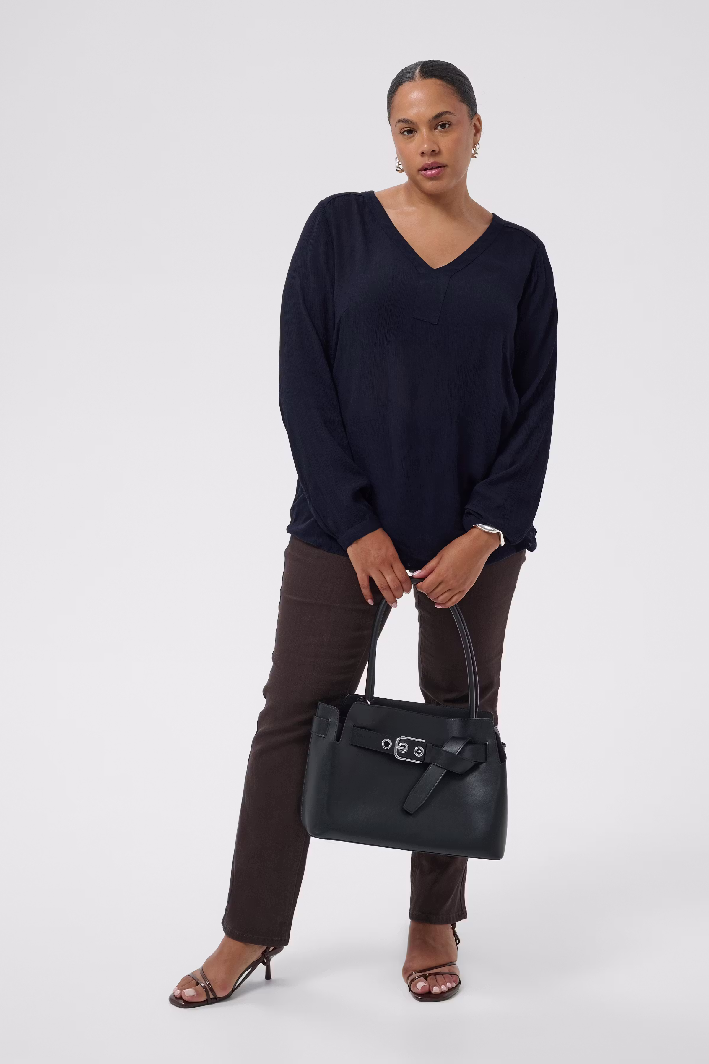 KCami Blouse LOOKBOOK FRONT 10580001-52737