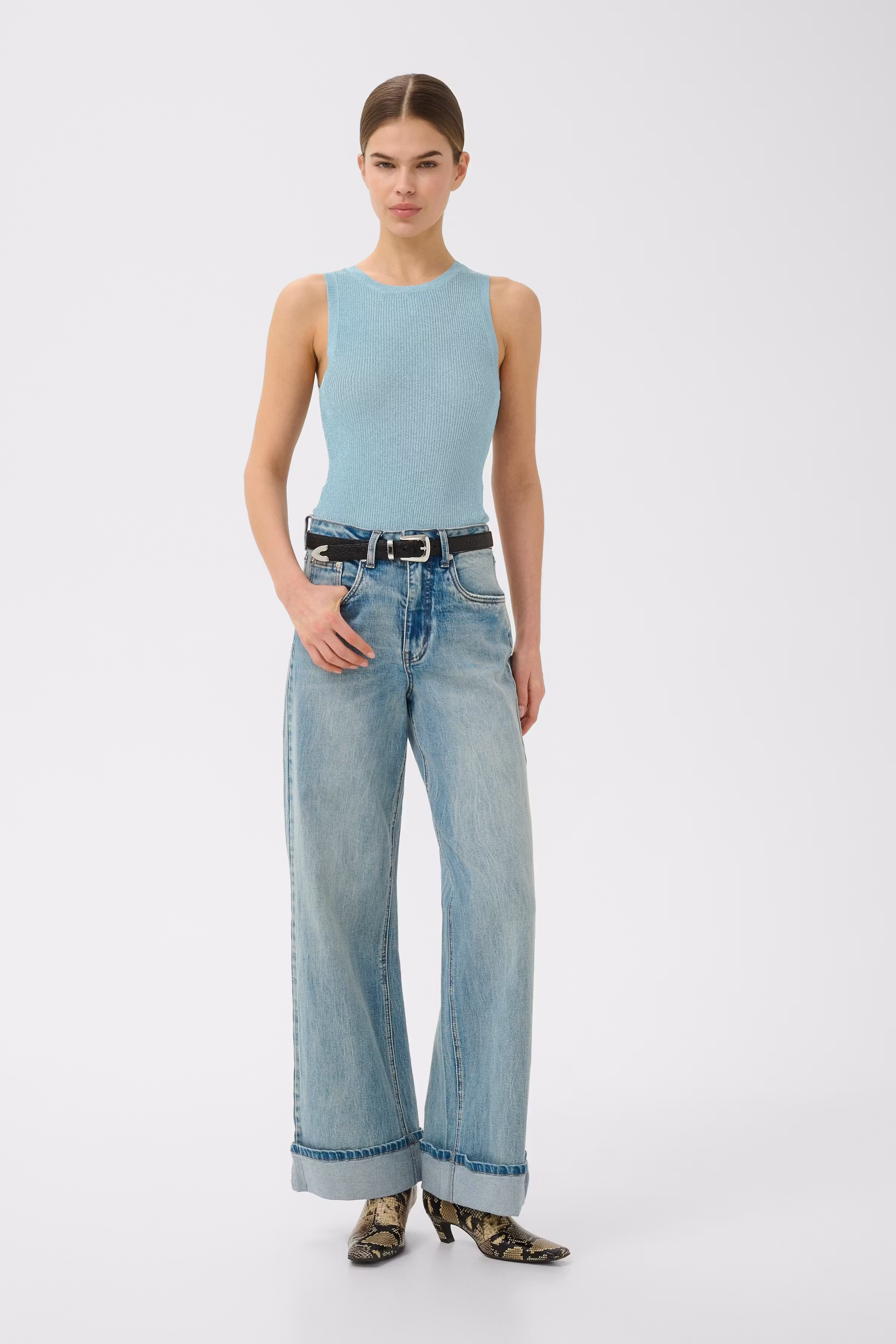 SilviGZ Top LOOKBOOK FRONT 10906942-109475