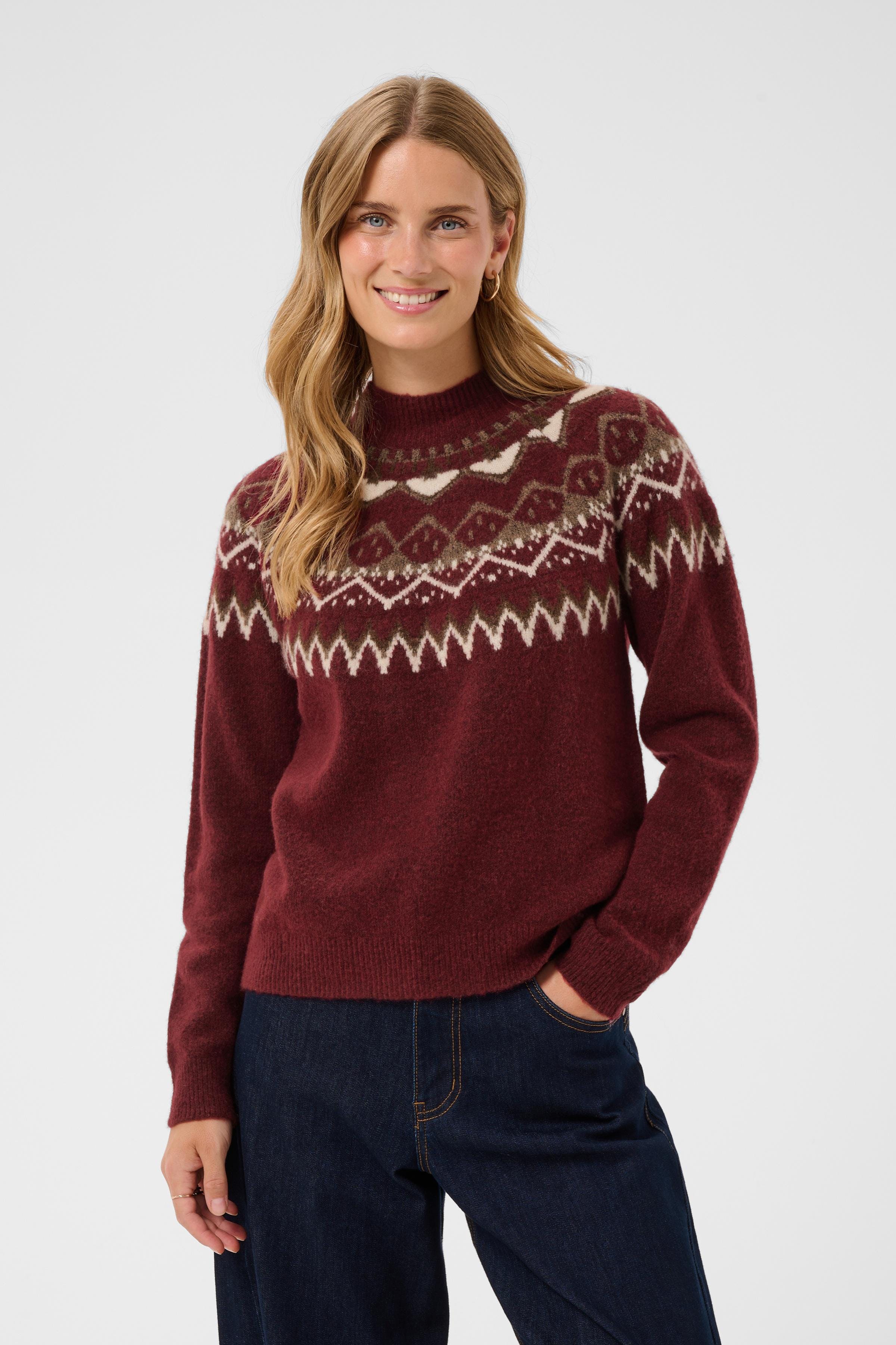 CRCherrie Pullover LOOKBOOK FRONT 10615330-1000263