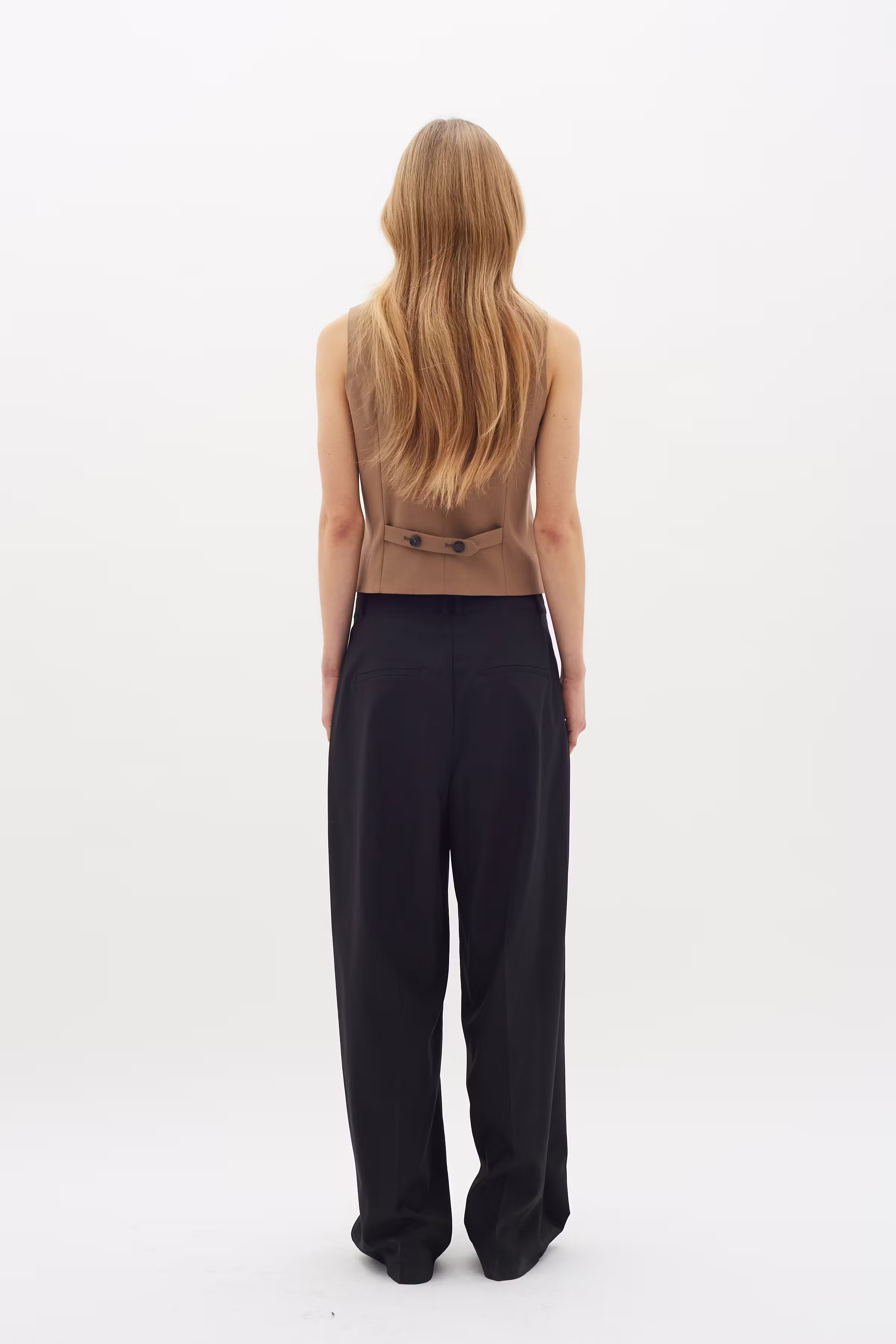 ZaiIW Vest LOOKBOOK BACK 30109590-300872