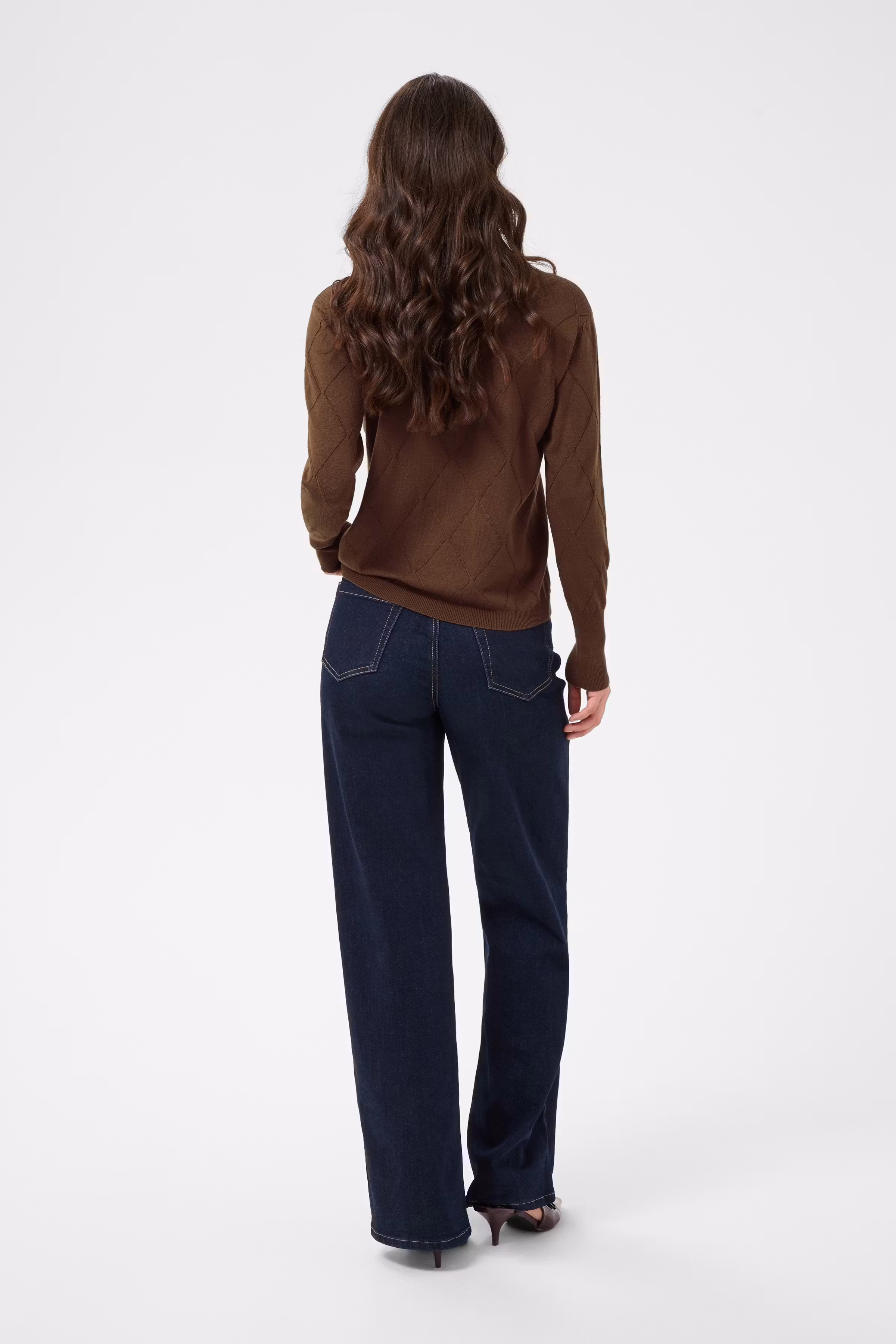 KAlizza Pullover LOOKBOOK BACK 10512268-191116