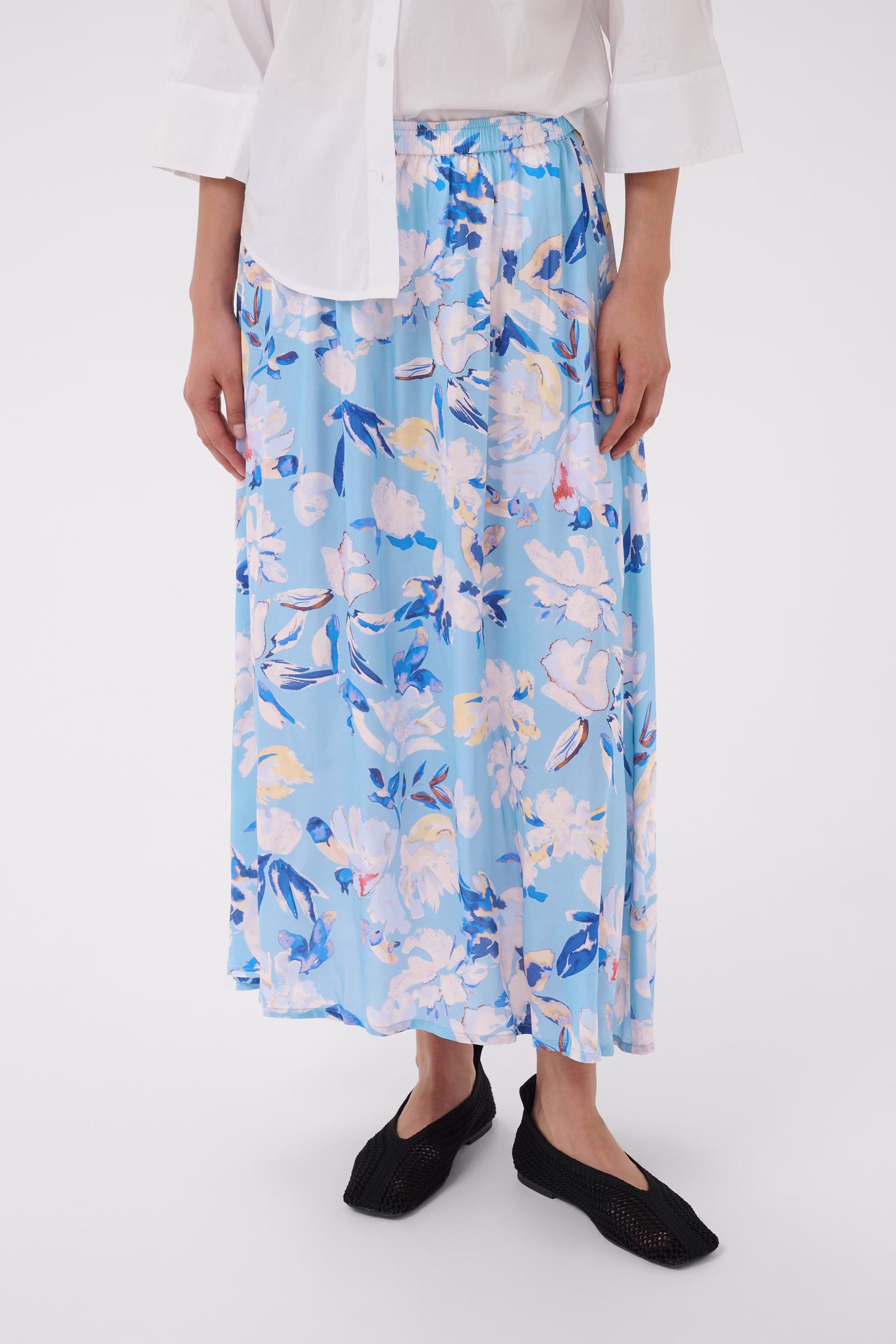 BinaPW Skirt LOOKBOOK FRONT 30310563-304955