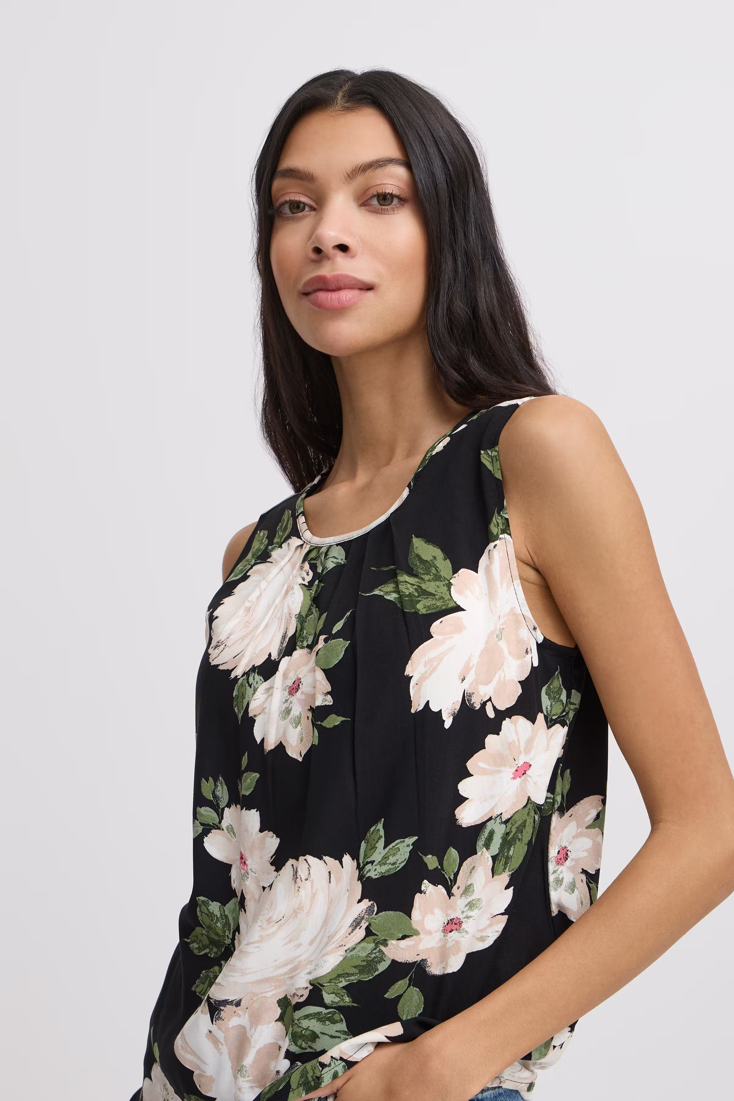 BYMMJOELLA Top LOOKBOOK DETAIL 20811225-204595