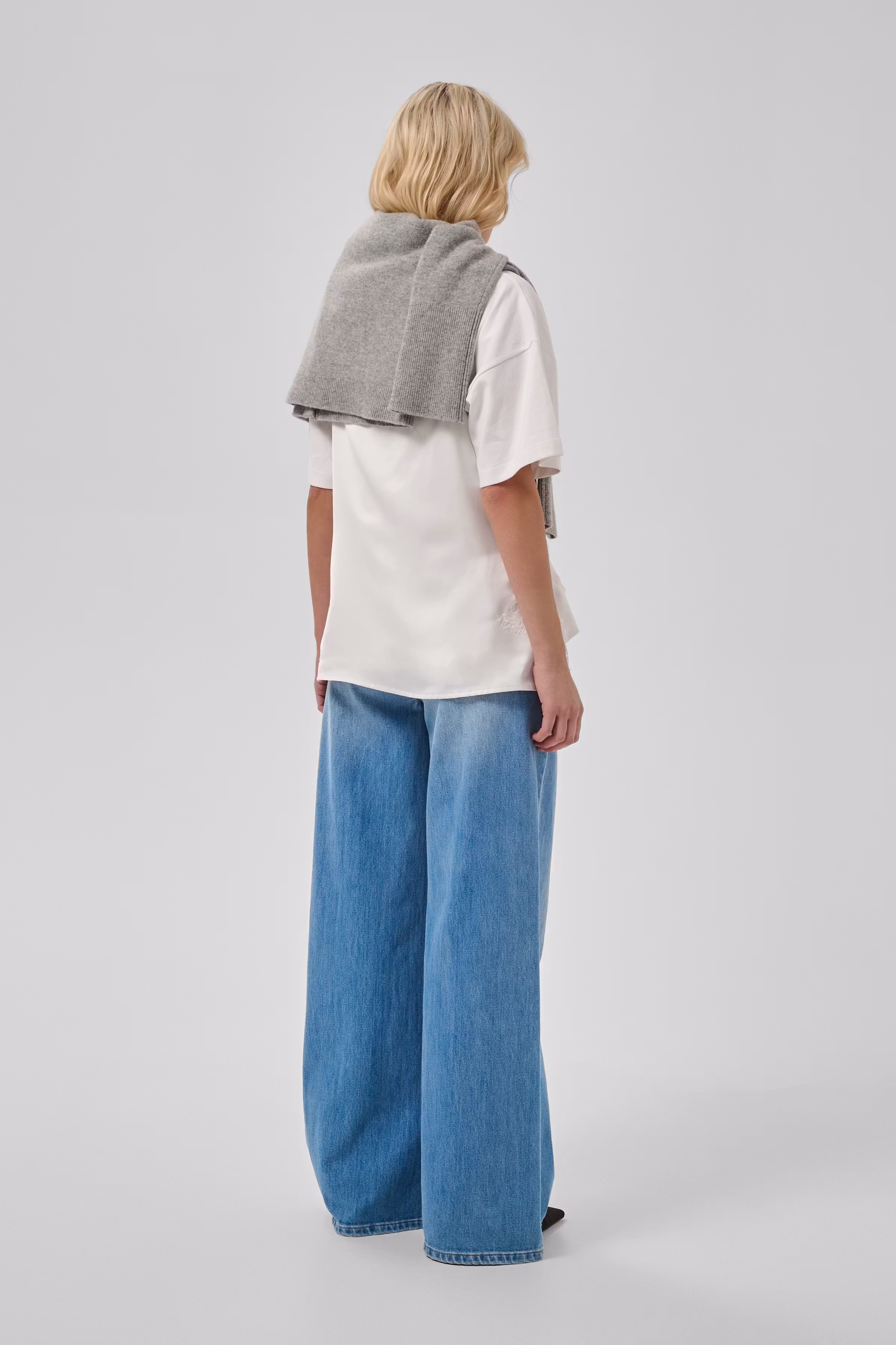 MWNida Wide leg jeans LOOKBOOK BACK 10705634-100047