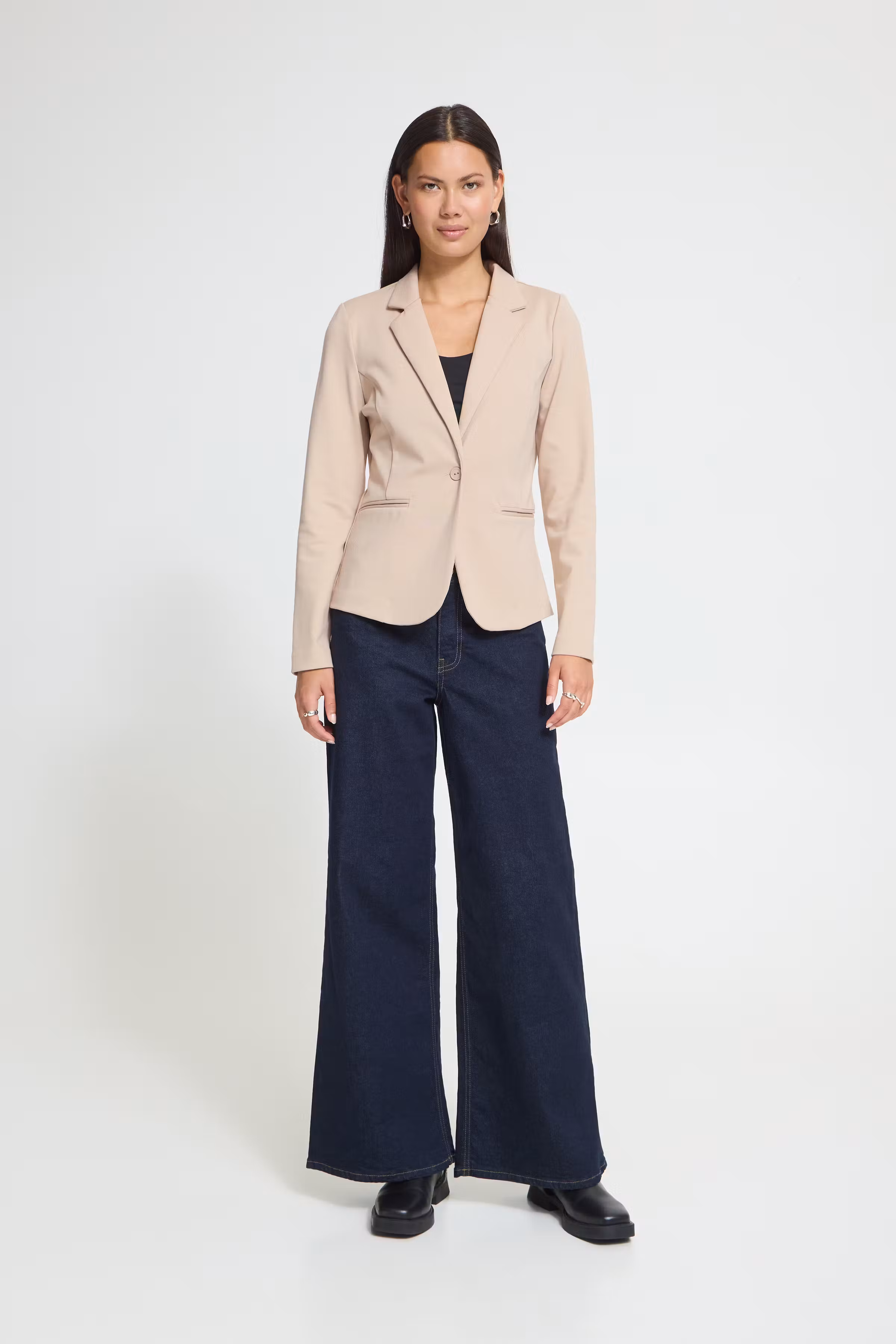 IHKATE Blazer LOOKBOOK FRONT 20101801-151308
