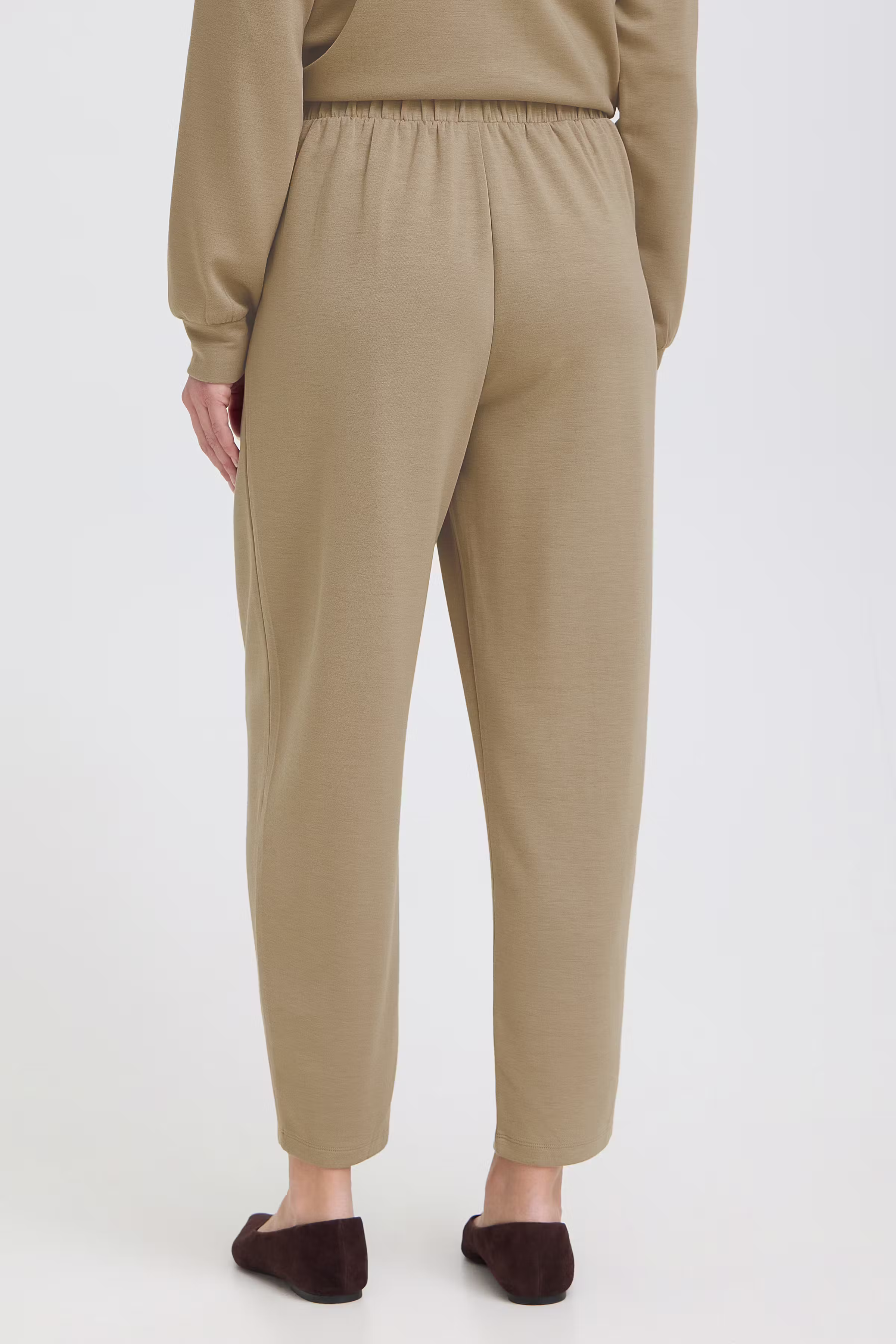 FRAURORA Broek LOOKBOOK BACK 20618034-170619