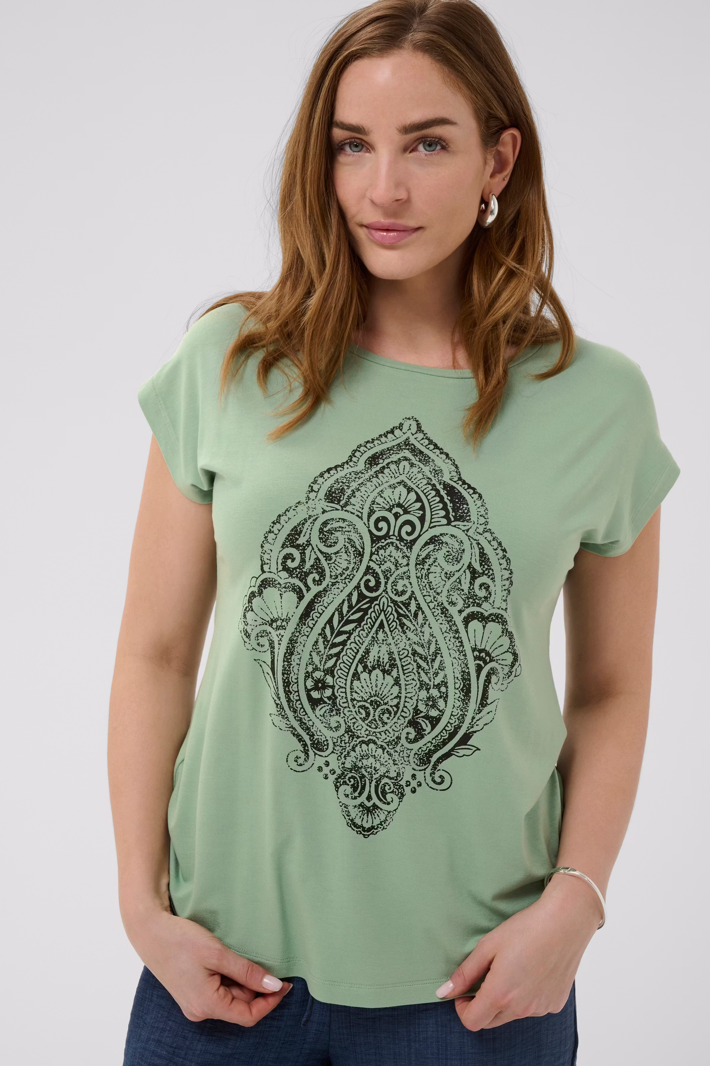 BPzally T-shirt LOOKBOOK DETAIL 40200072-165810