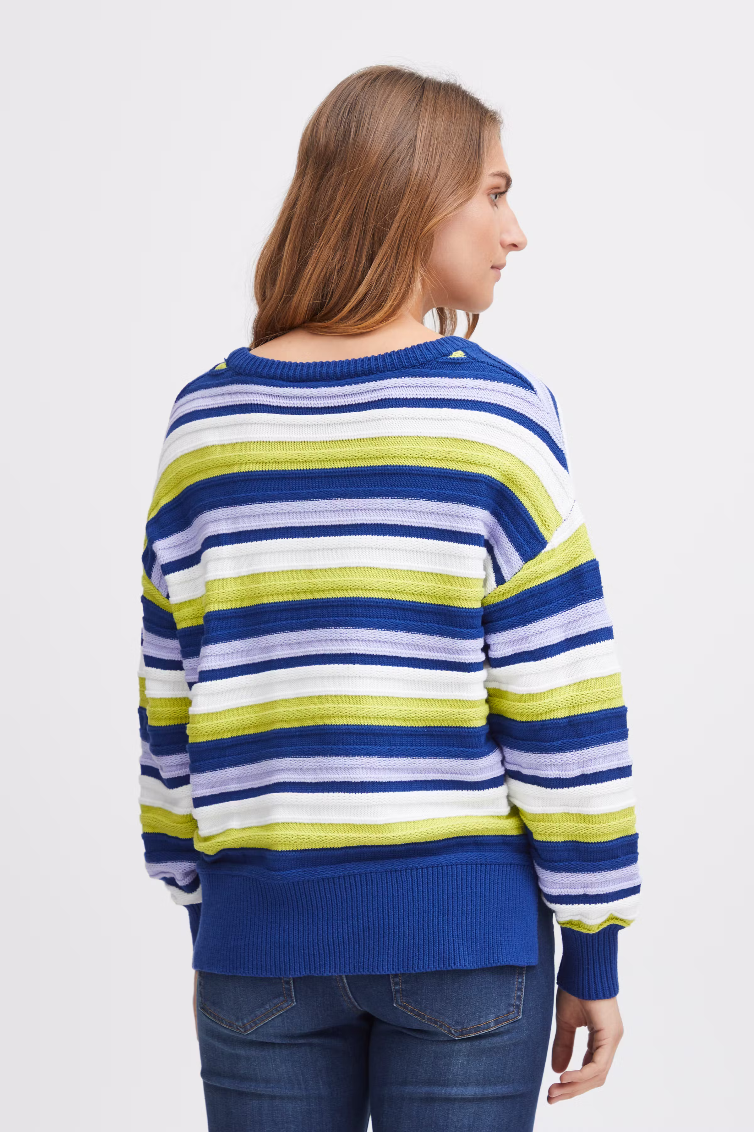 Stickad pullover LOOKBOOK FRONT 20612463-202210