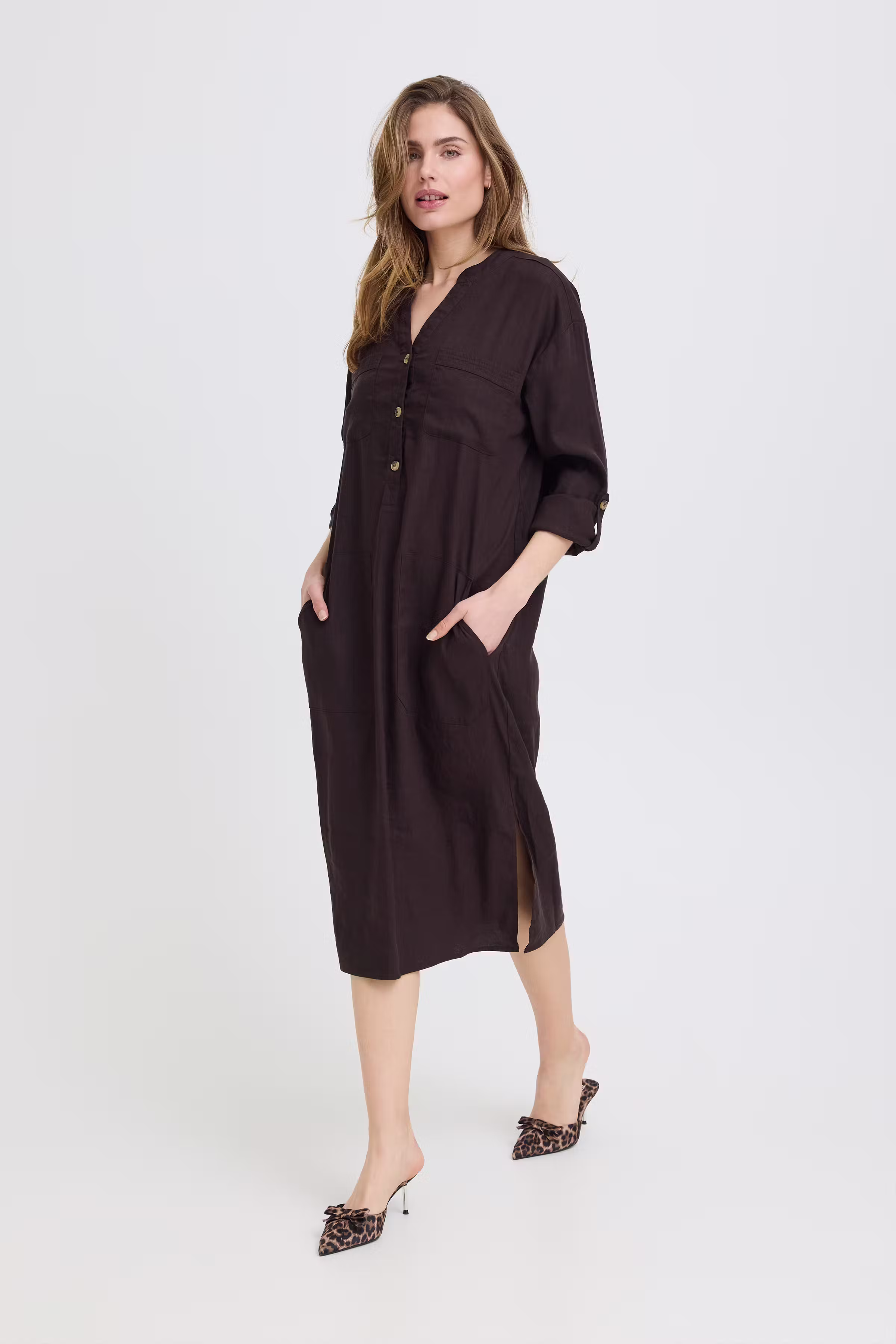 PZLUCA Kjole LOOKBOOK FRONT 50210431-191103