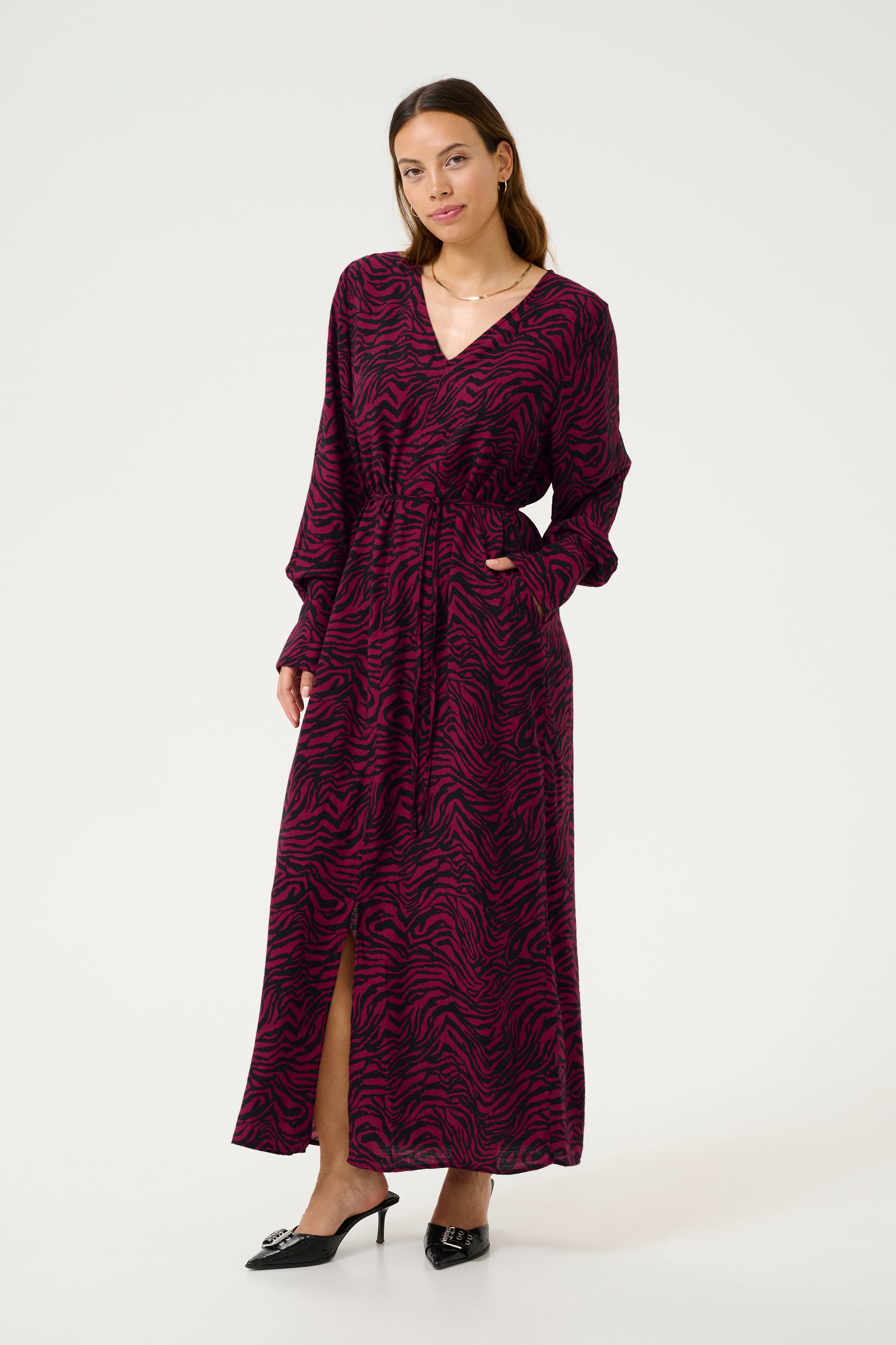 KAjodie Klänning LOOKBOOK FRONT 10552359-107187