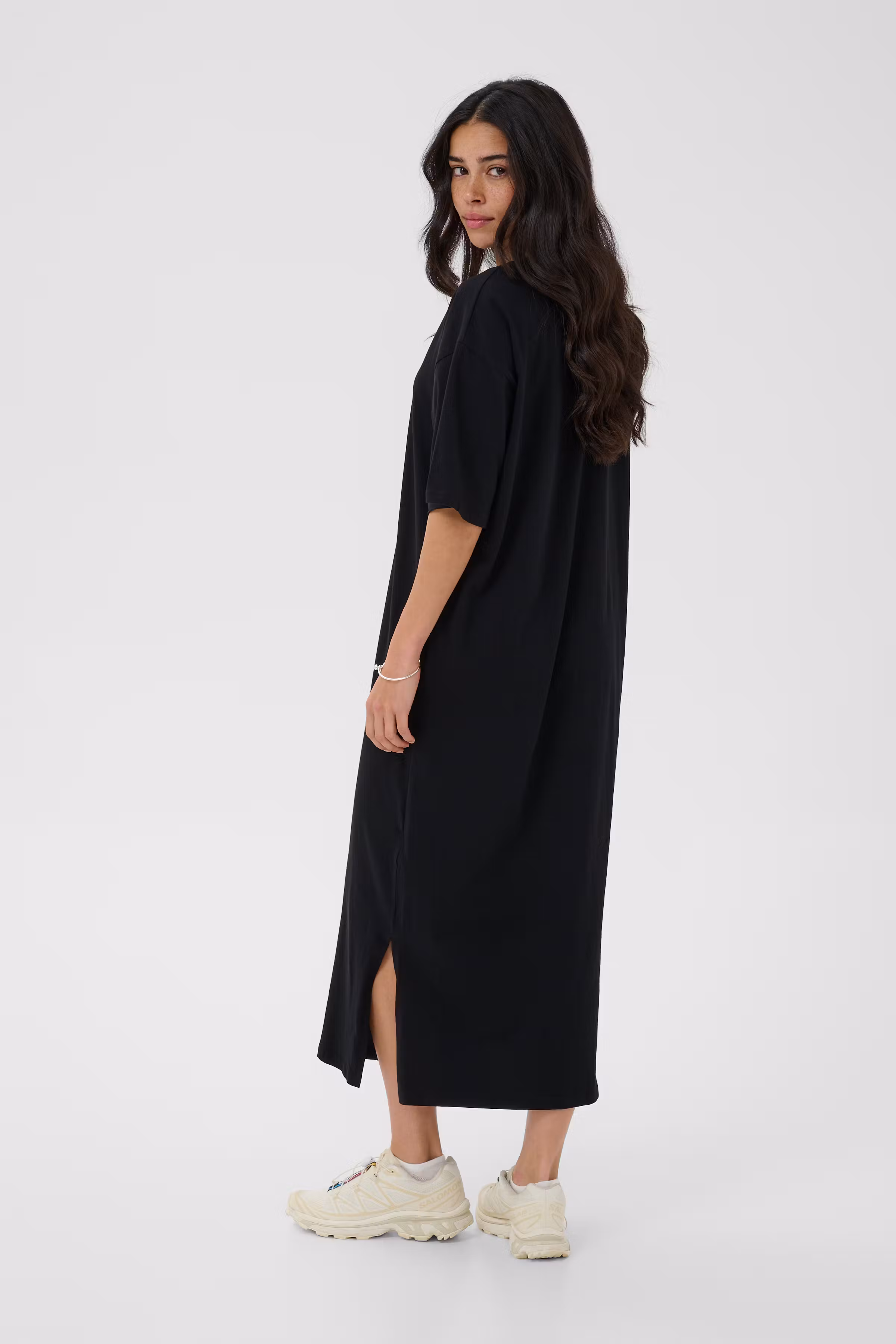 KAedna Kleid LOOKBOOK BACK 10507351-100121