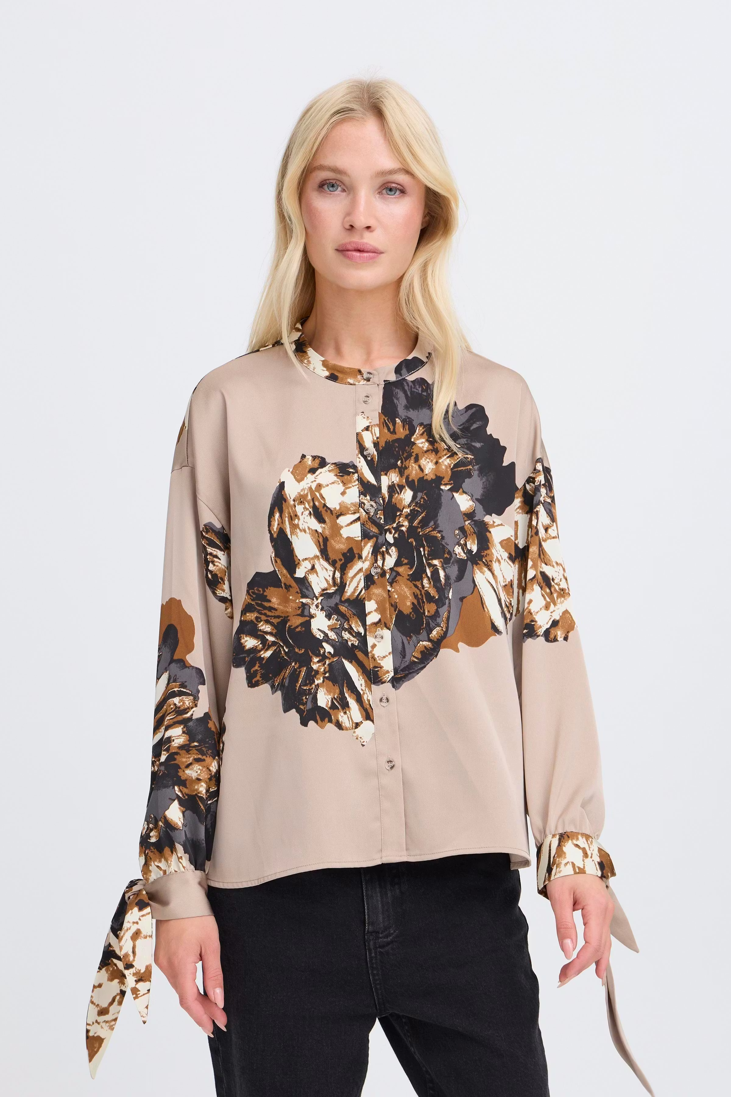 BYJANNIKE Bluse LOOKBOOK FRONT 20818132-900002191