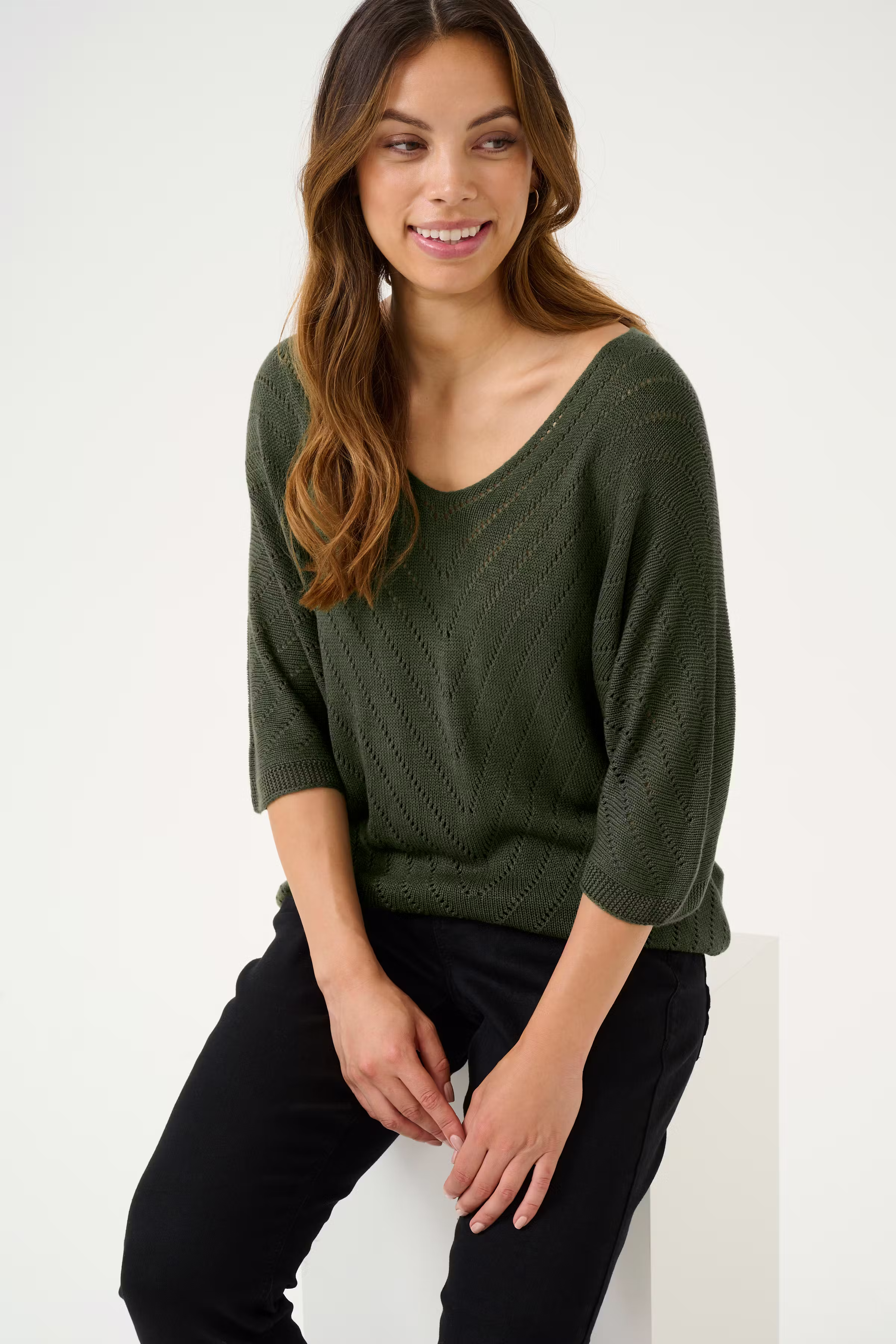 CRPauline Blouse LOOKBOOK DETAIL 10614005-190512