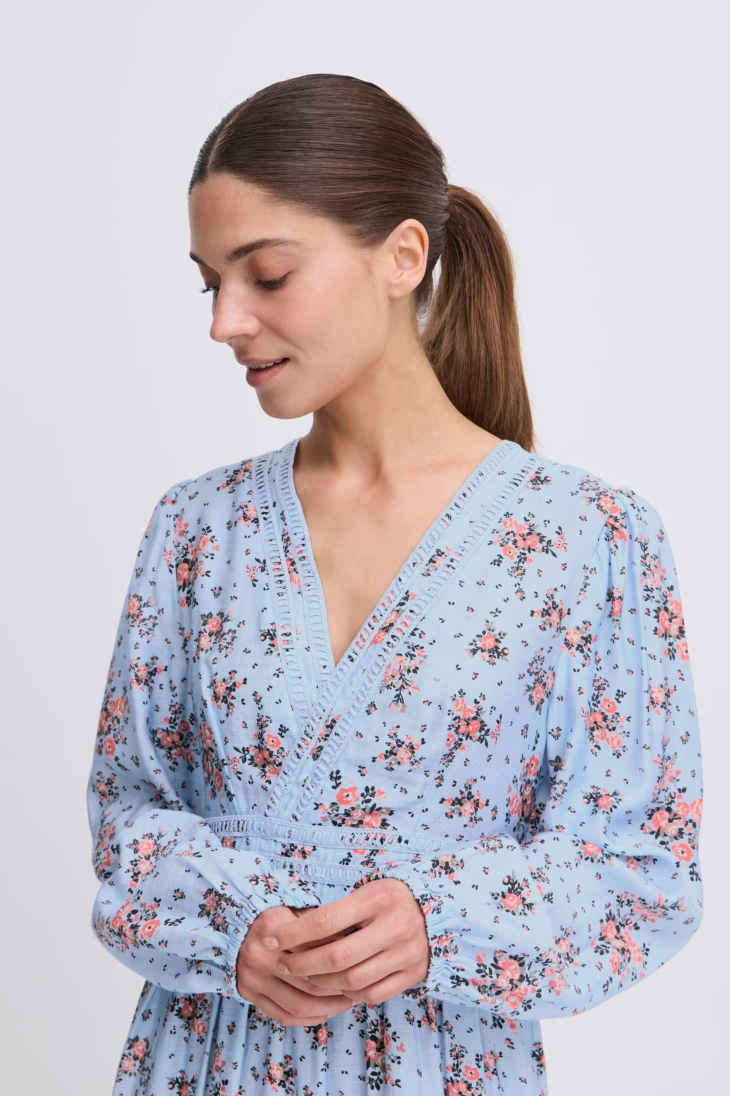 PZHAILEY Kjole LOOKBOOK DETAIL 50209157-205146