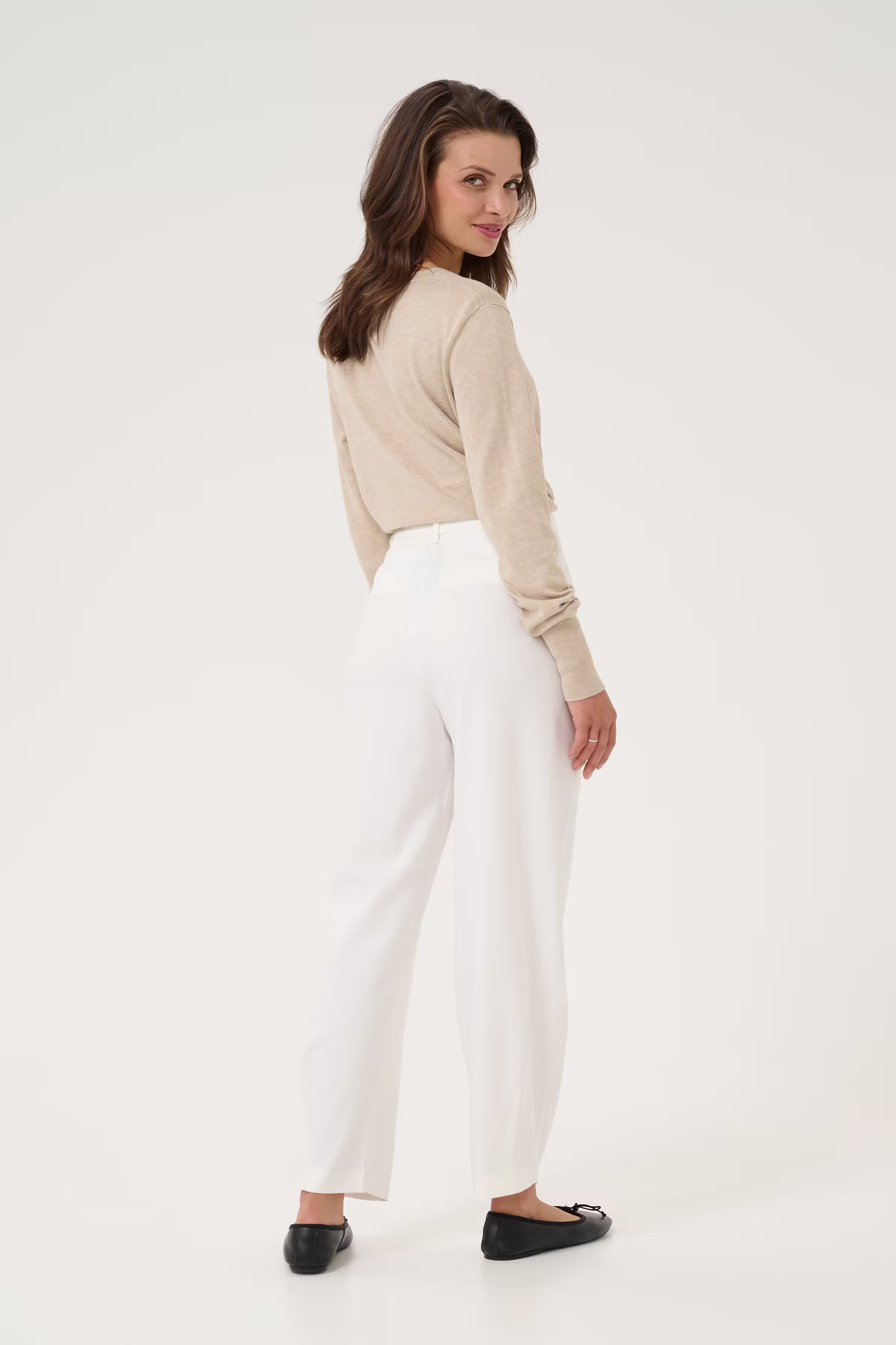 KAmerle Bukser LOOKBOOK BACK 10504769-110602