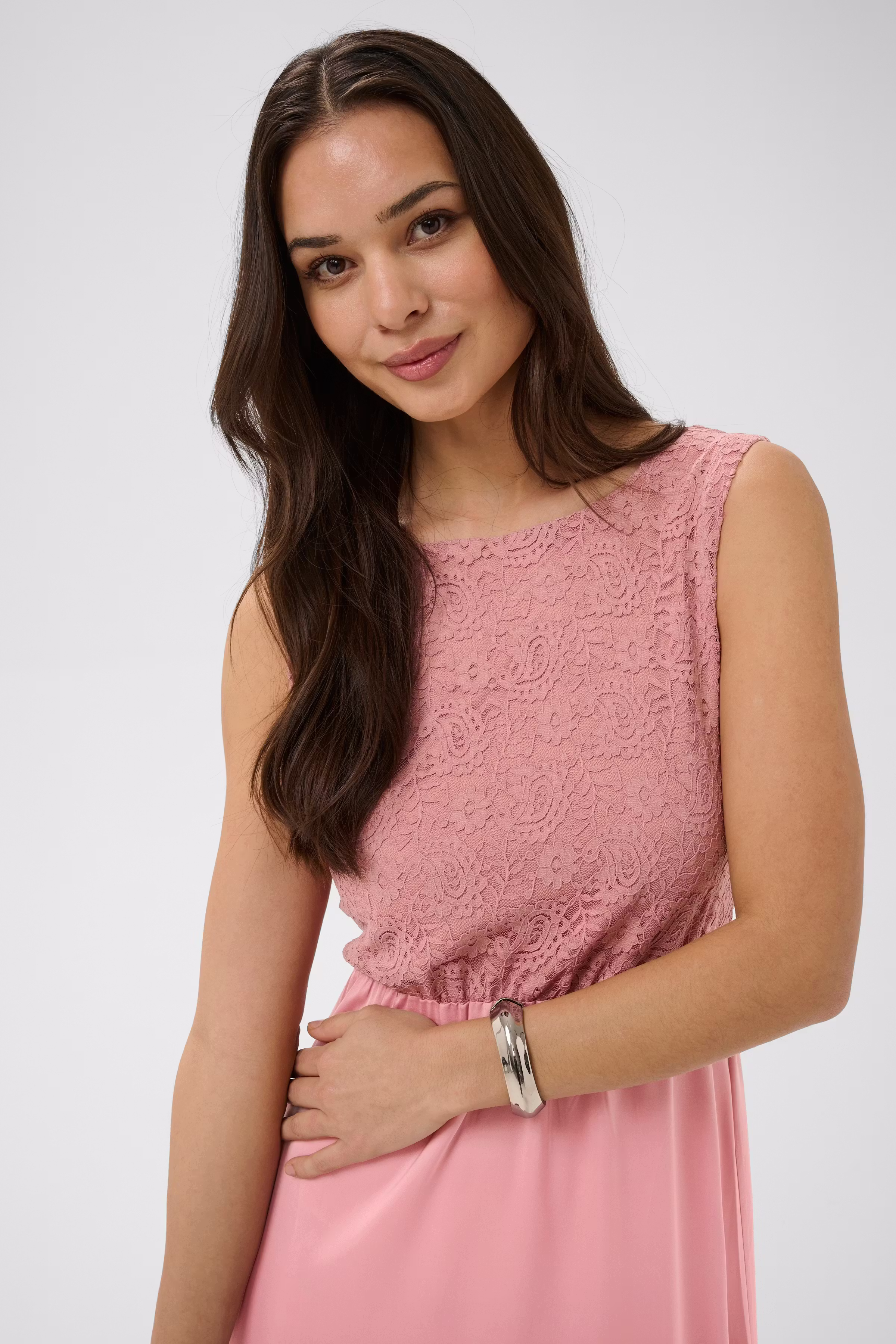 KAlouisa Dress LOOKBOOK DETAIL 10512179-109900