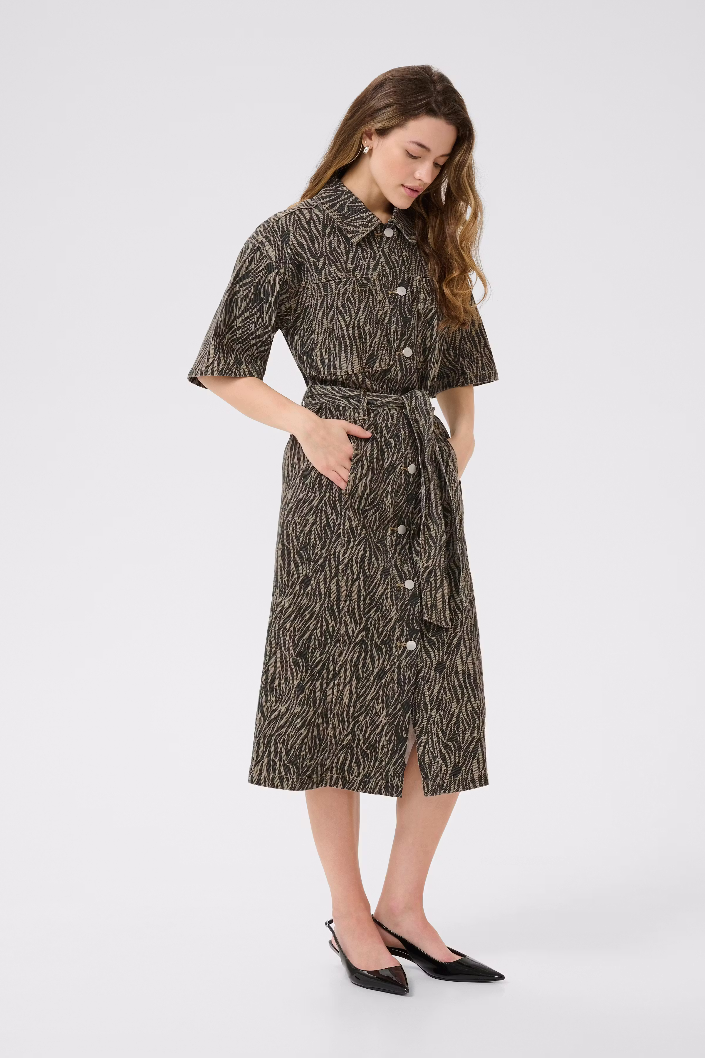 KAleondra Kjole LOOKBOOK FRONT 10510137-107719