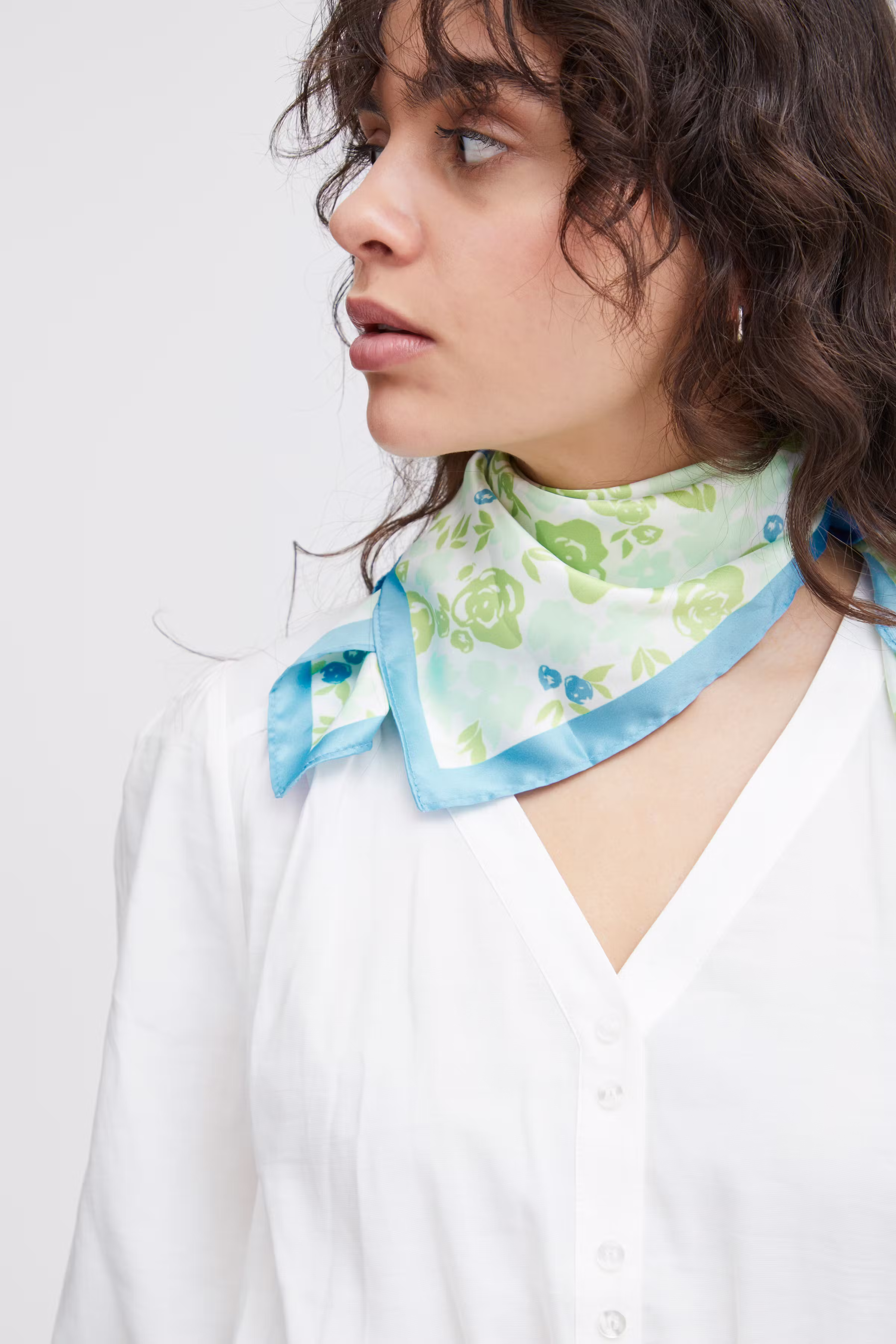 IANINEL Skjerf LOOKBOOK BACK 20121106-164020