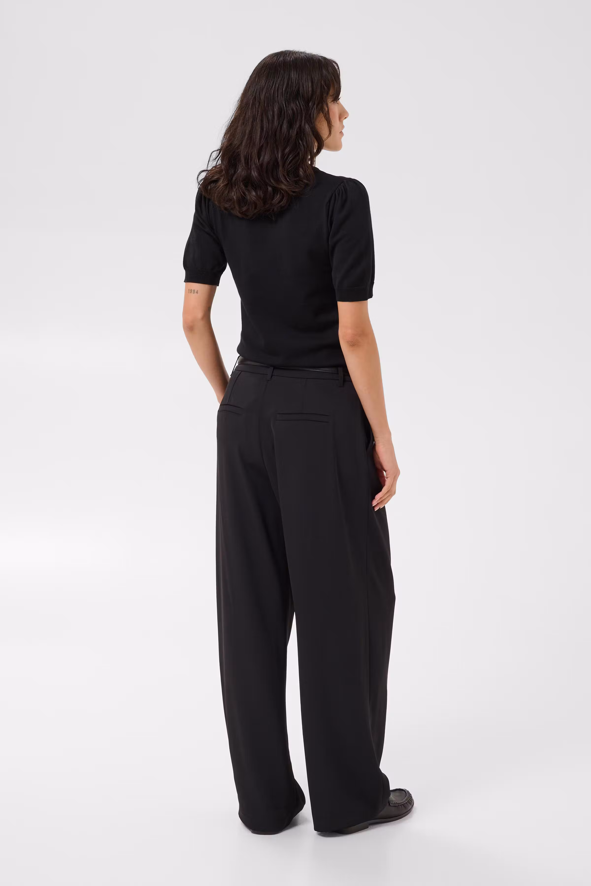 TavasSZ Hose LOOKBOOK BACK 30516024-193911