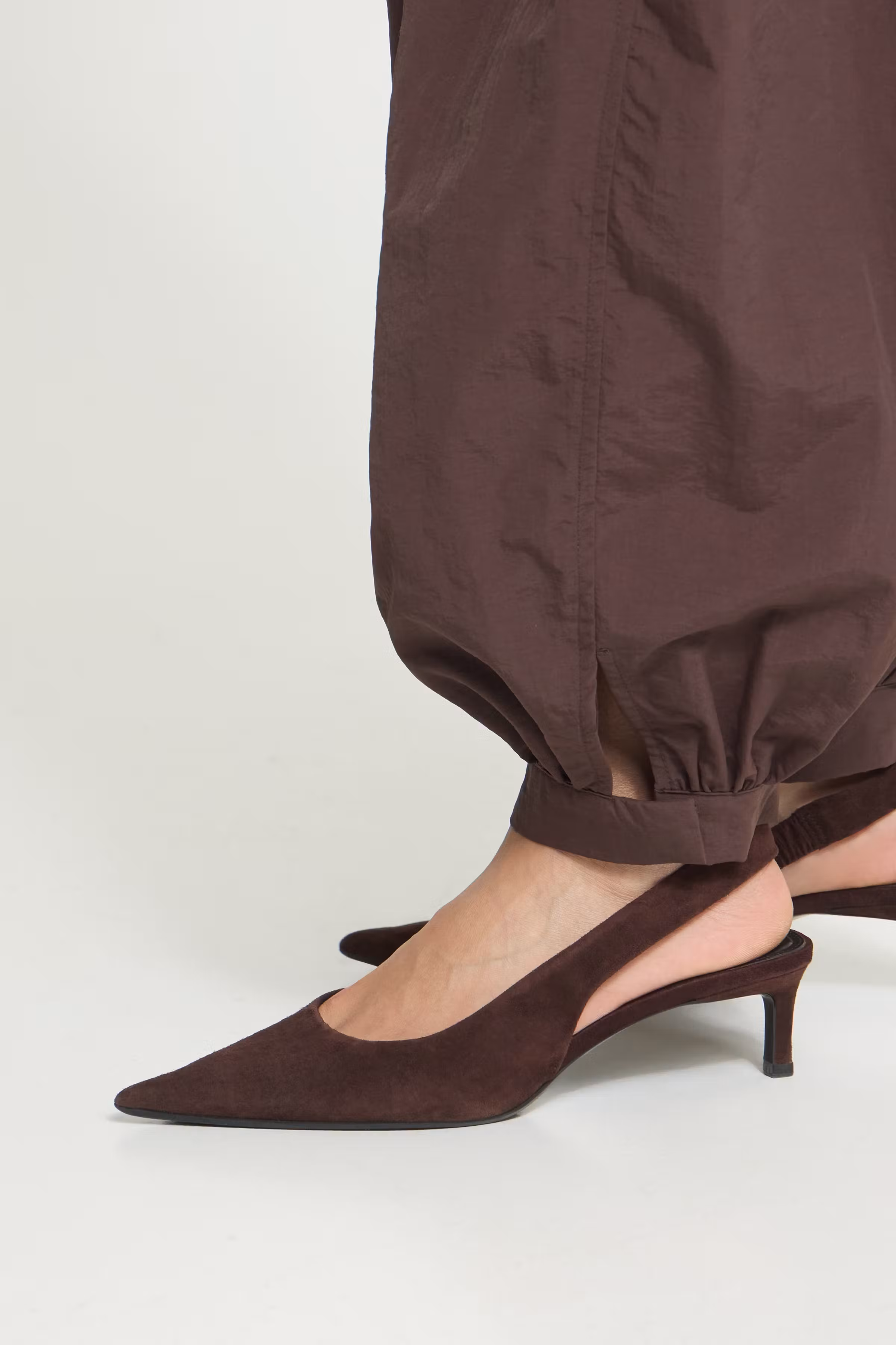IHGAFNA Byxor LOOKBOOK DETAIL 20126776-190915