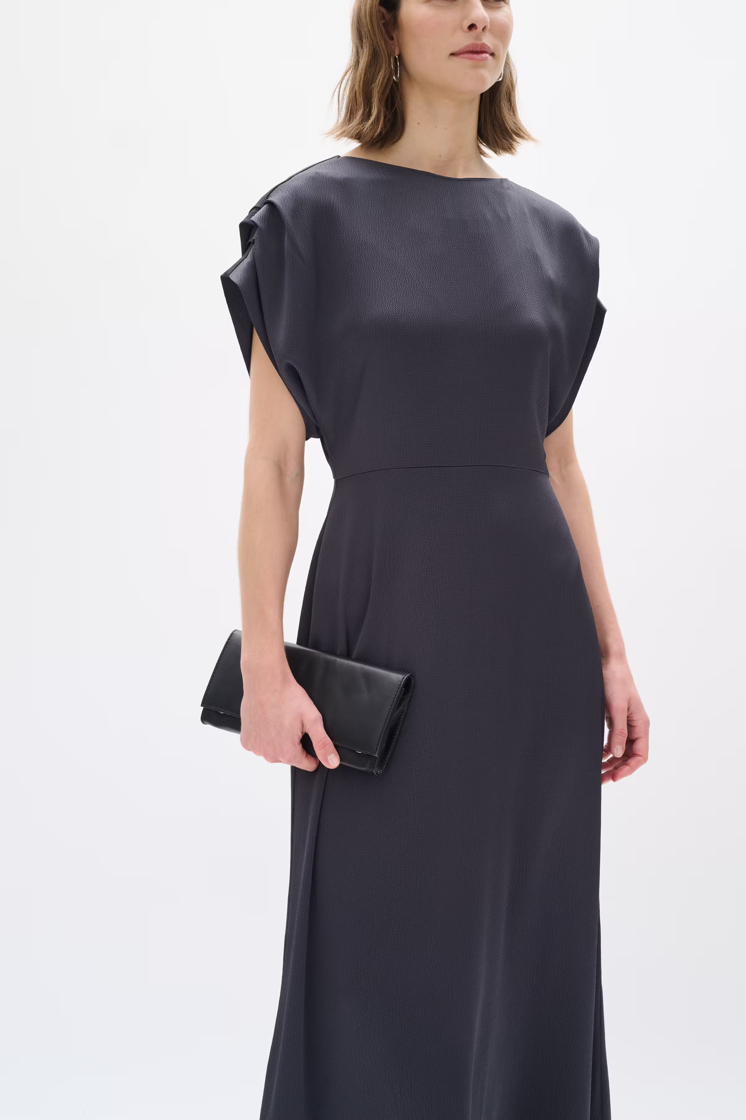 DakariIW Jurk LOOKBOOK FRONT 30110837-193908