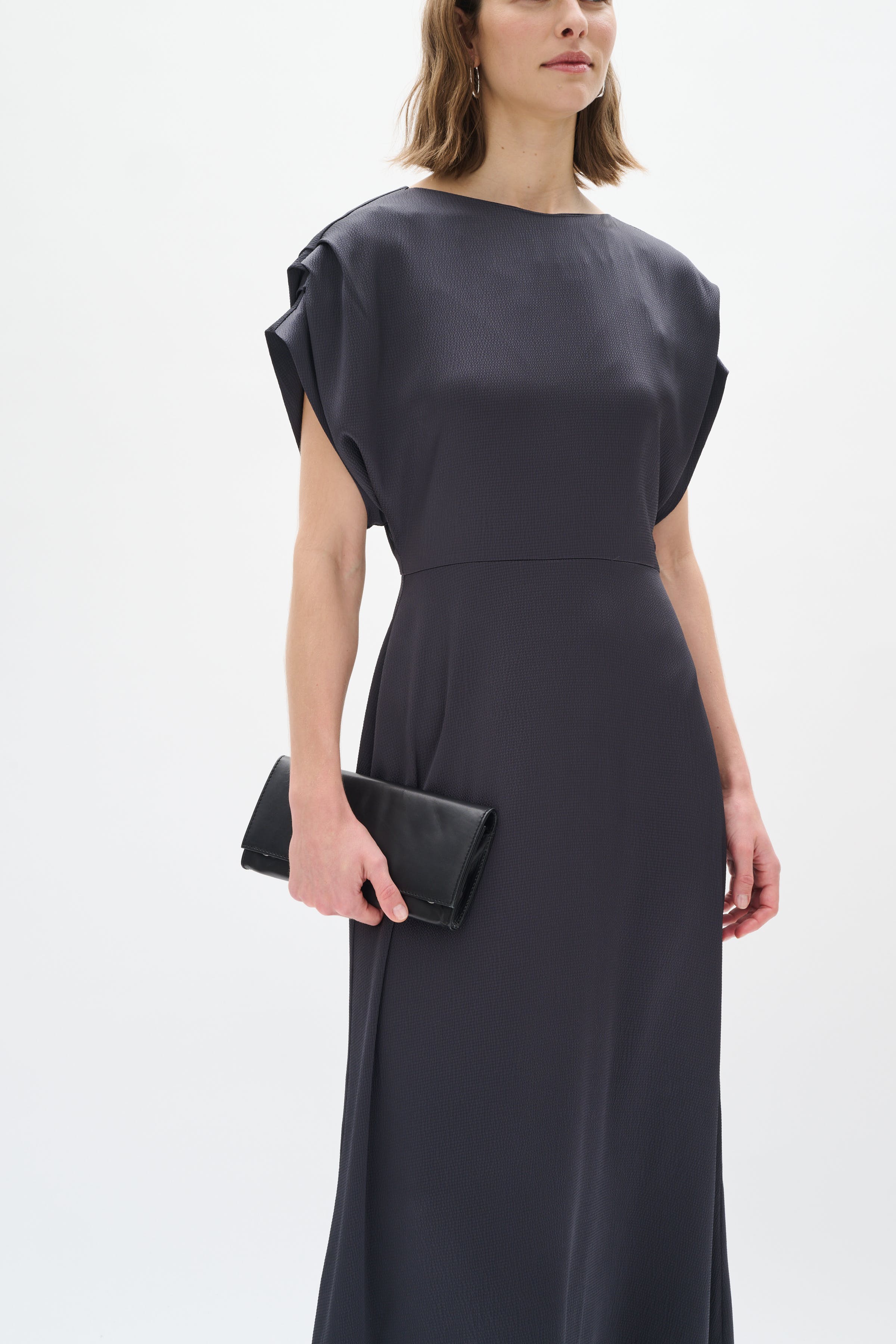 DakariIW Kjole LOOKBOOK FRONT 30110837-193908