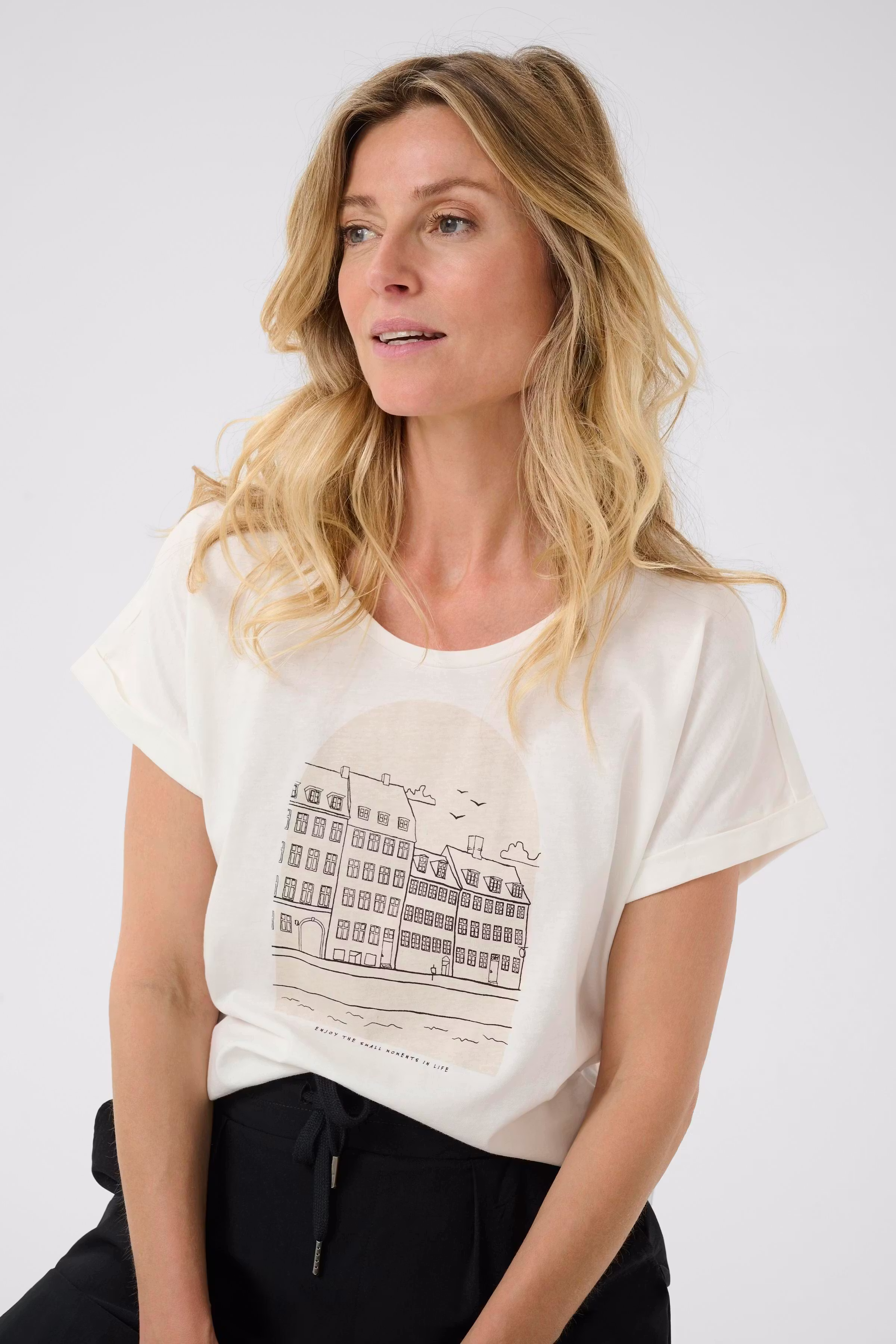 CRSita T-shirt LOOKBOOK DETAIL 10614080-108078