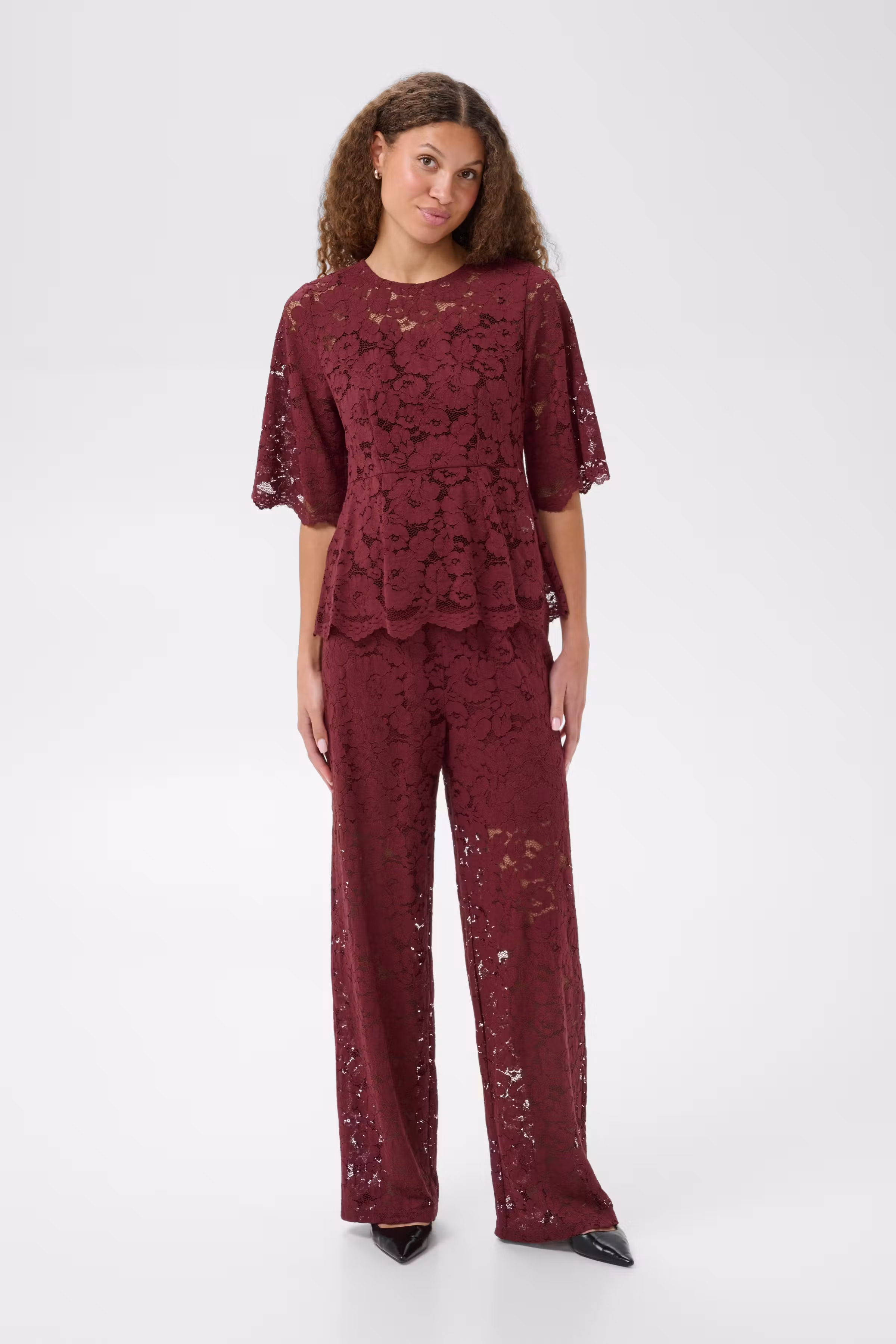 KAsita Spitzenbluse LOOKBOOK DETAIL 10512416-191525