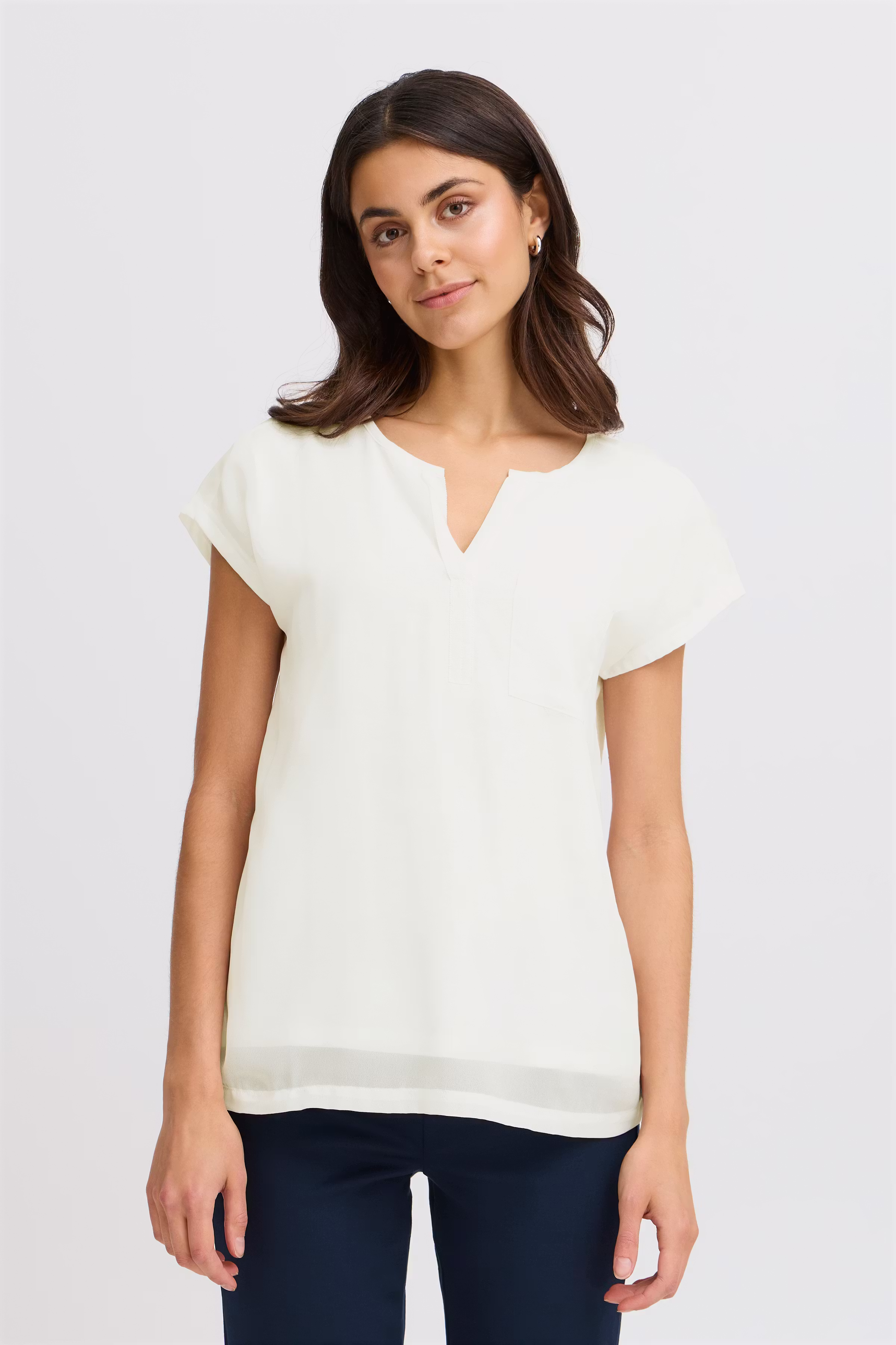 Kortärmad blus LOOKBOOK FRONT 20603737-60010