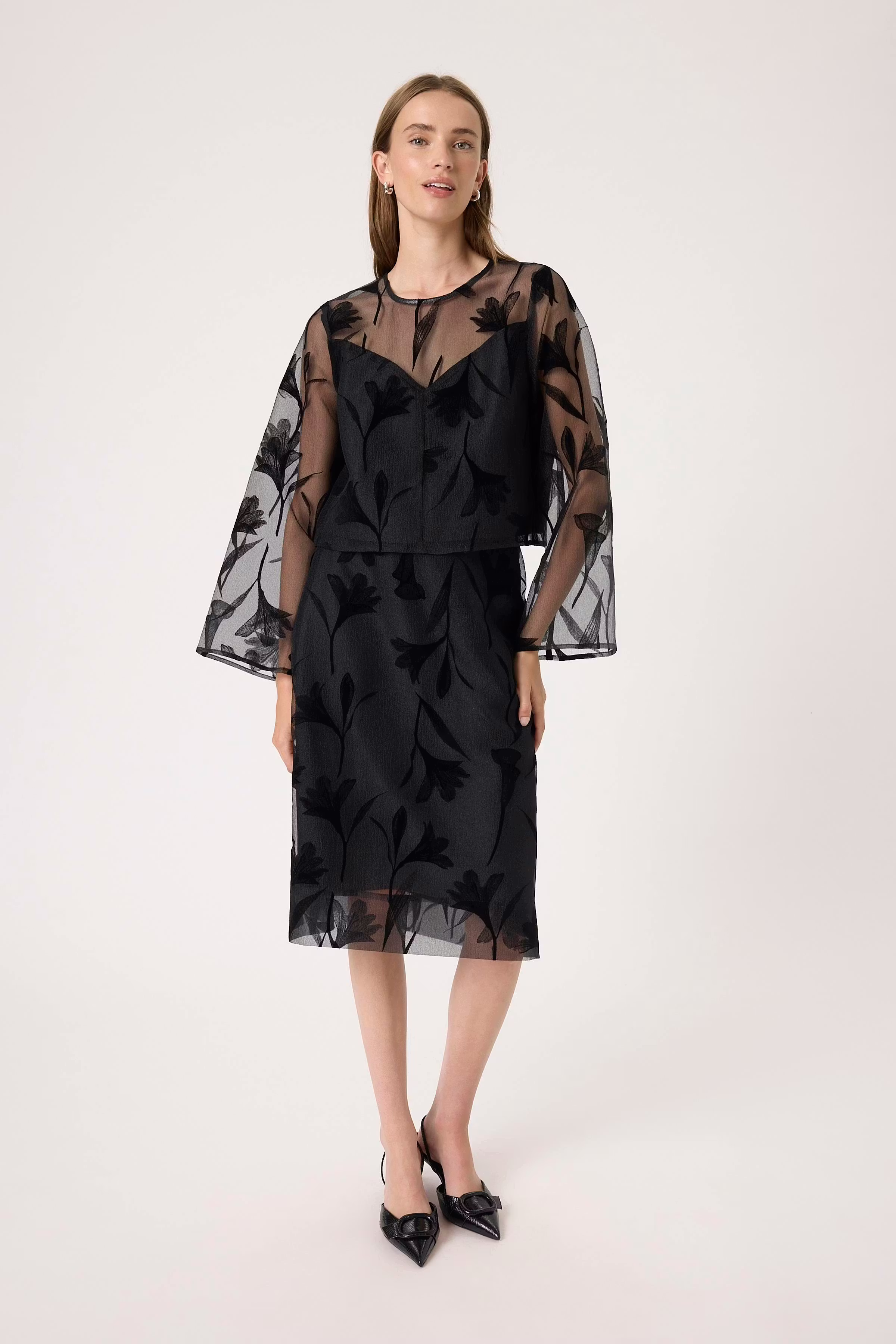 SLPhilomena Blouse LOOKBOOK FRONT 30408734-194008