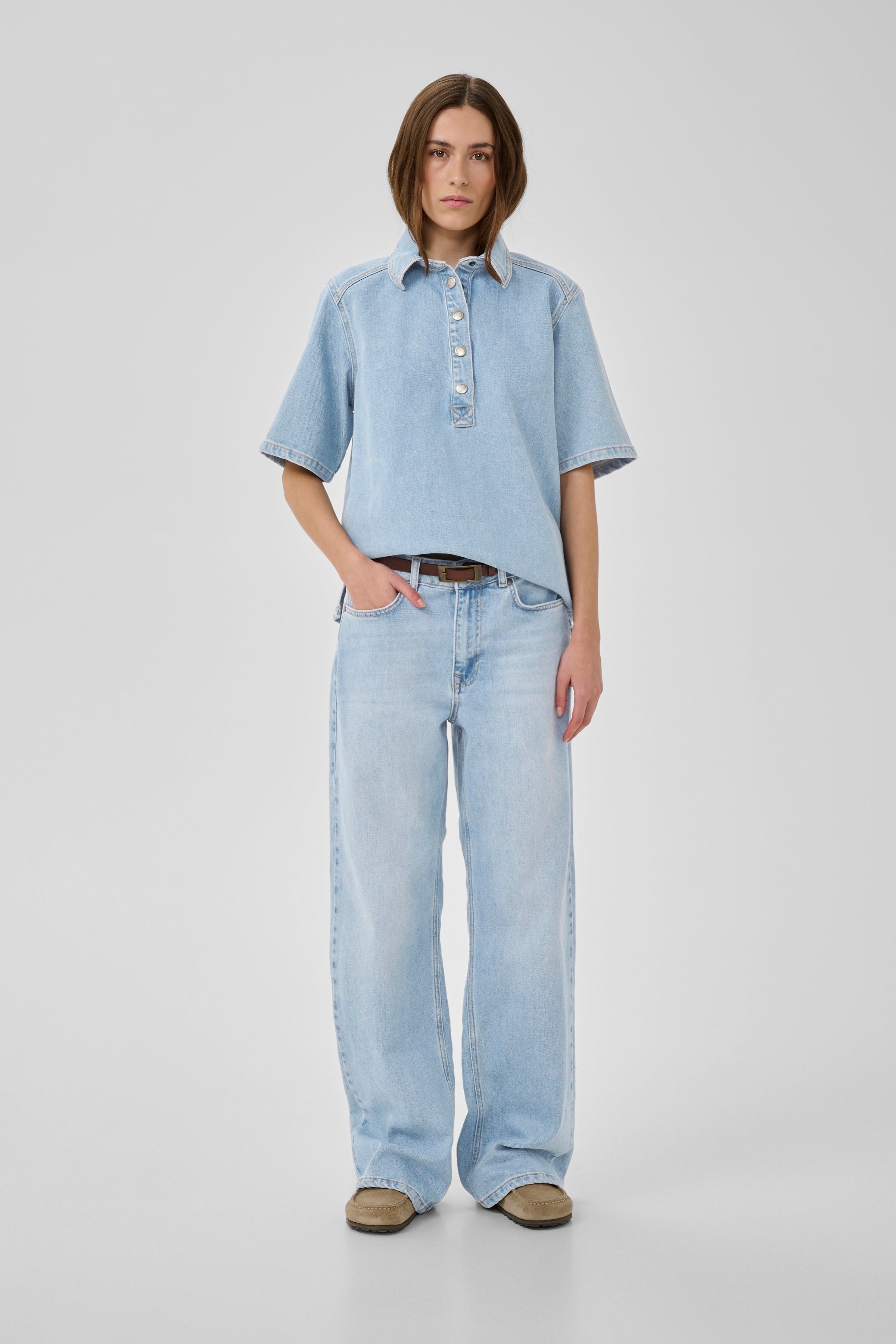 05 THE LOUIS HIGH WIDE LOOKBOOK FRONT 10704222-100045