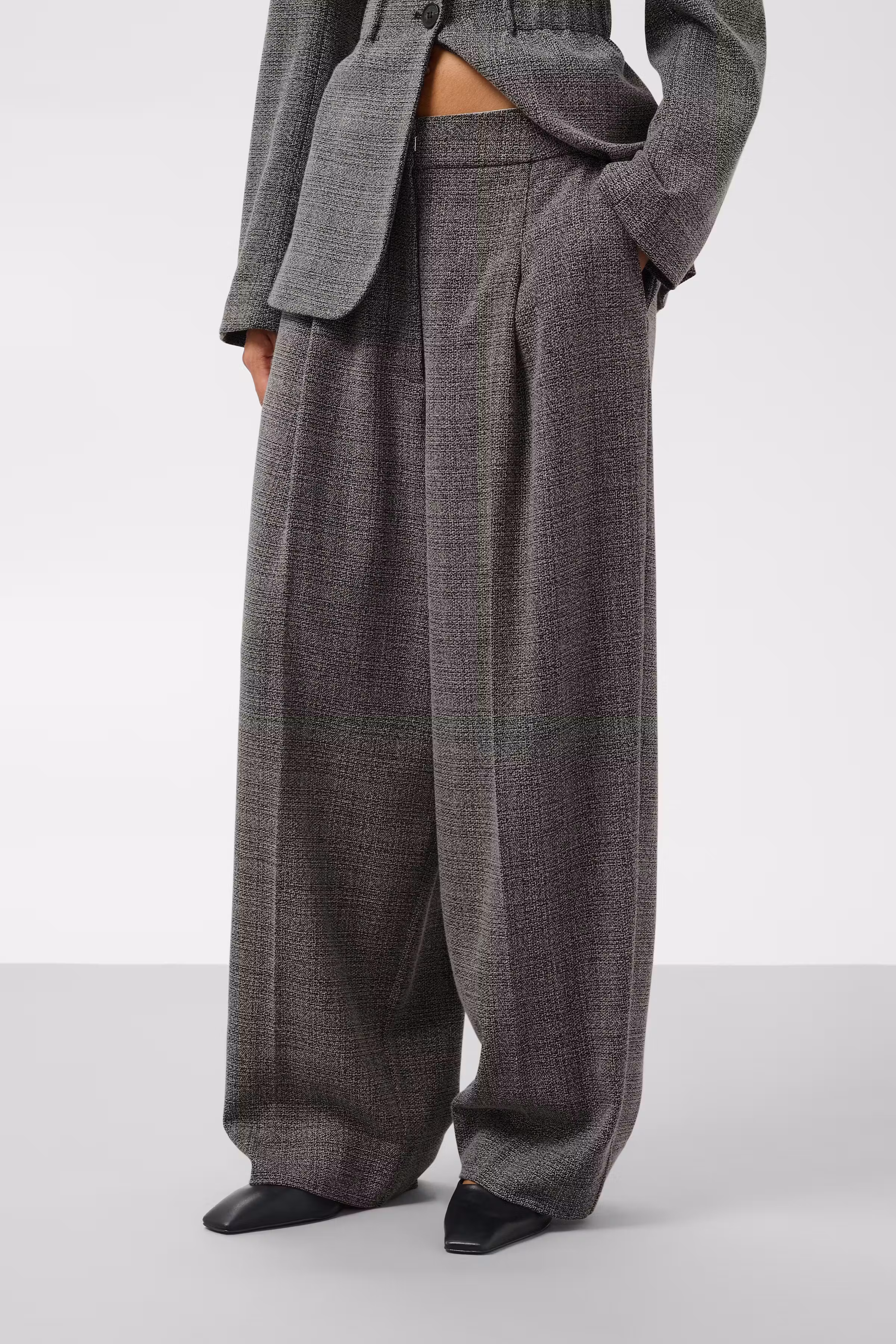 SLSalta Trousers LOOKBOOK FRONT 30409750-1940081