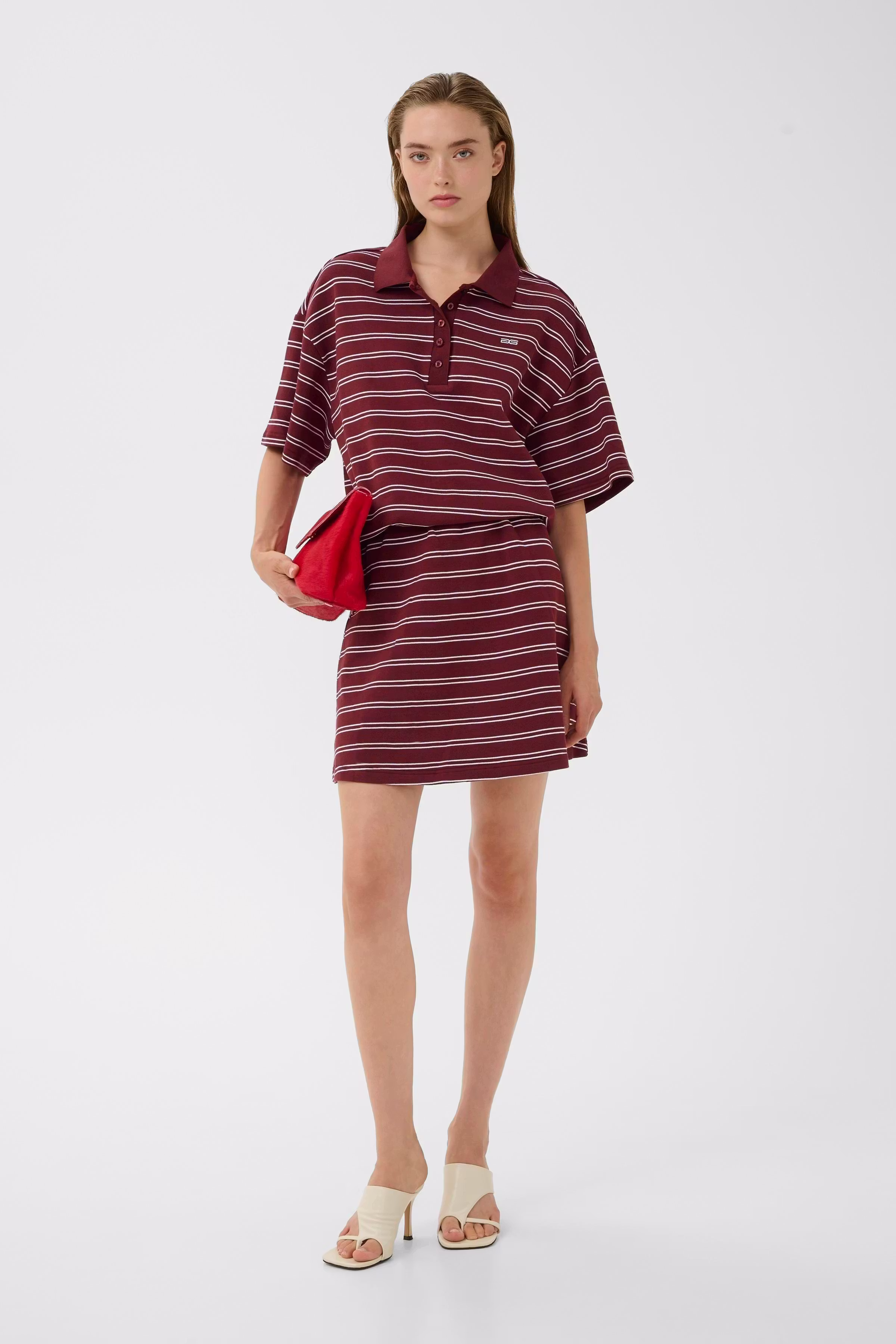 GZpilova T-shirt LOOKBOOK FRONT 10911229-109417