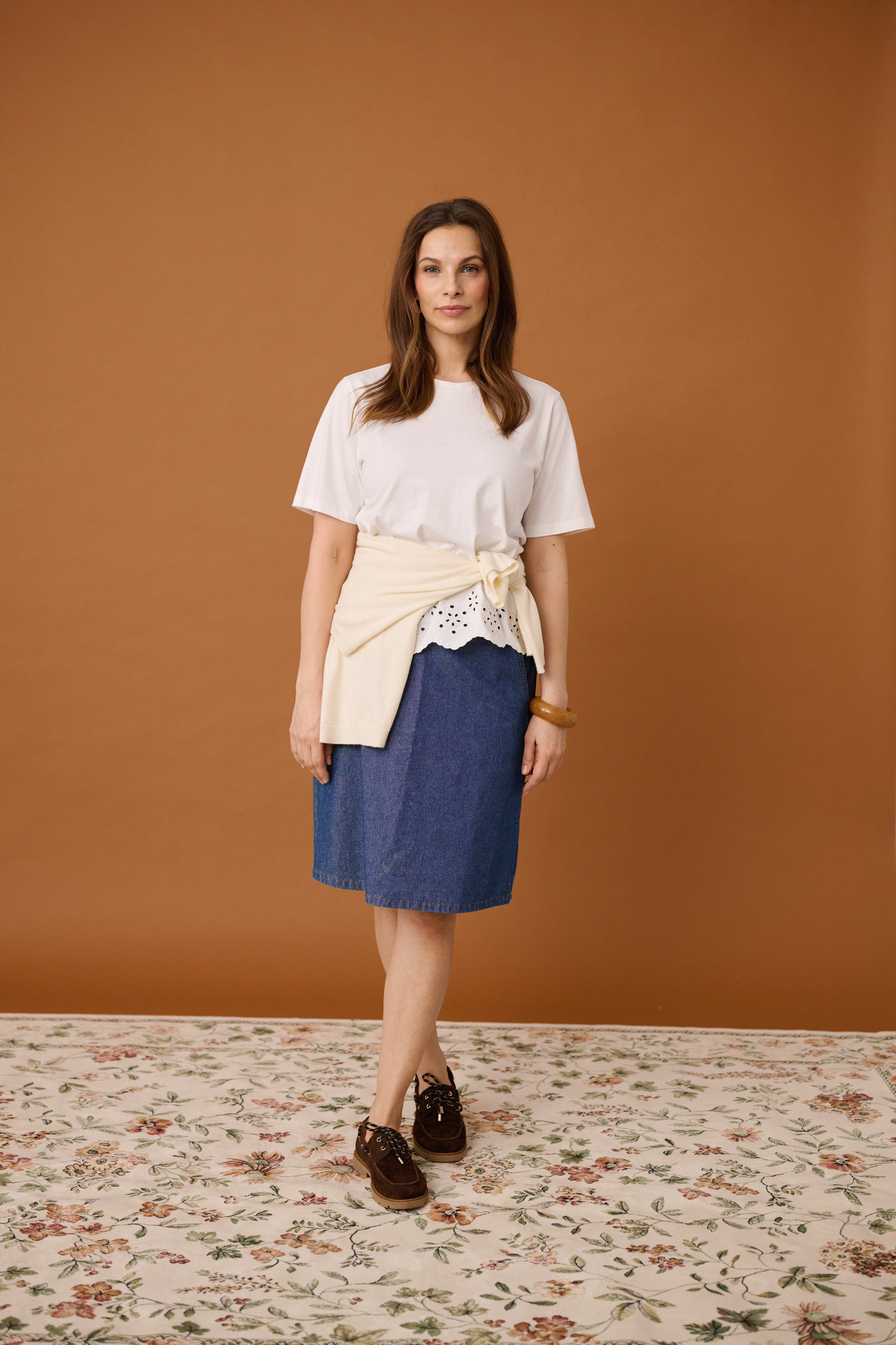 BPrebecca Cardigan LOCATION NONE 40200119-110105