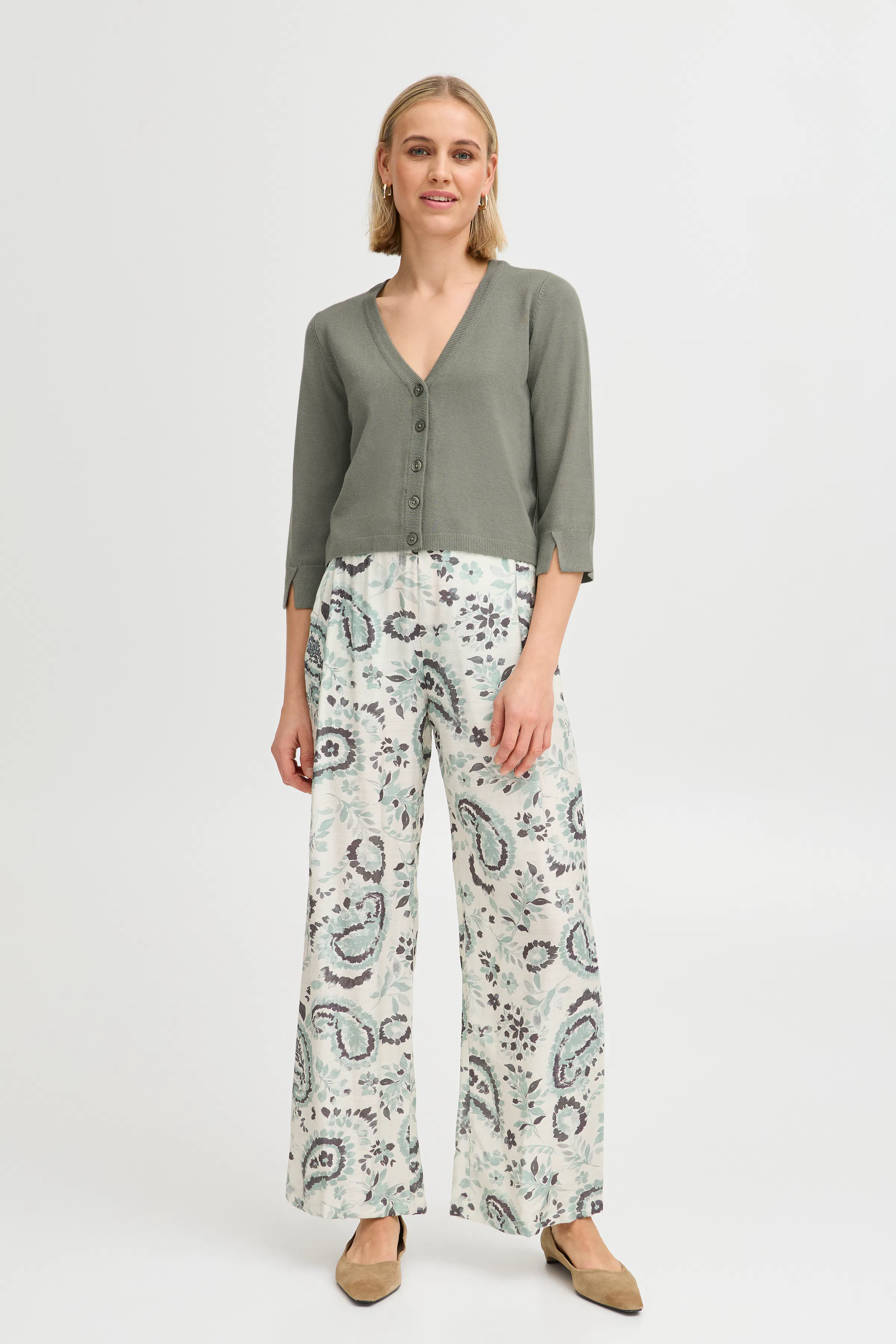 FRCLIA Cardigan LOOKBOOK FRONT 20613550-185806