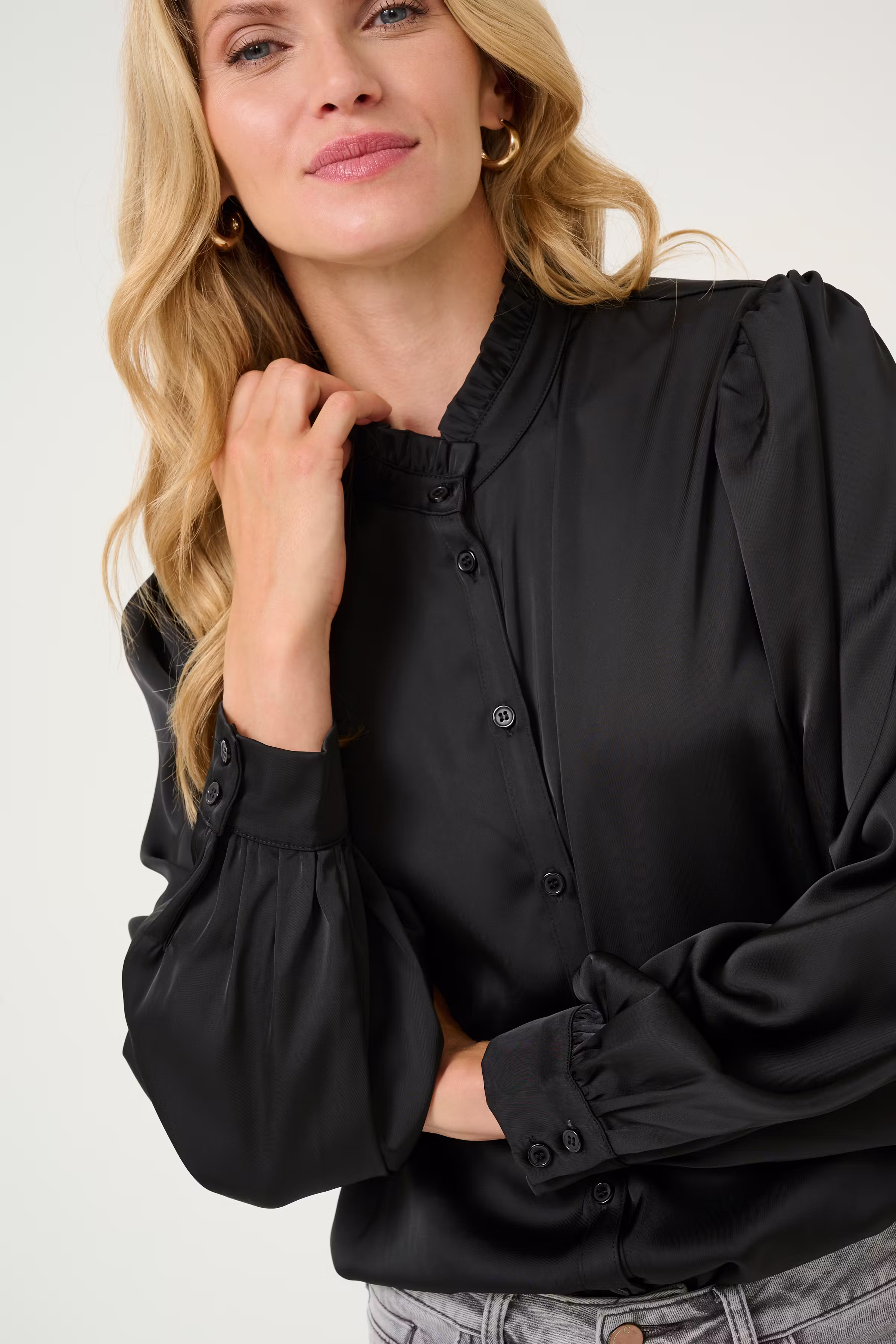 CRLovela Shirt LOOKBOOK DETAIL 10613638-100120