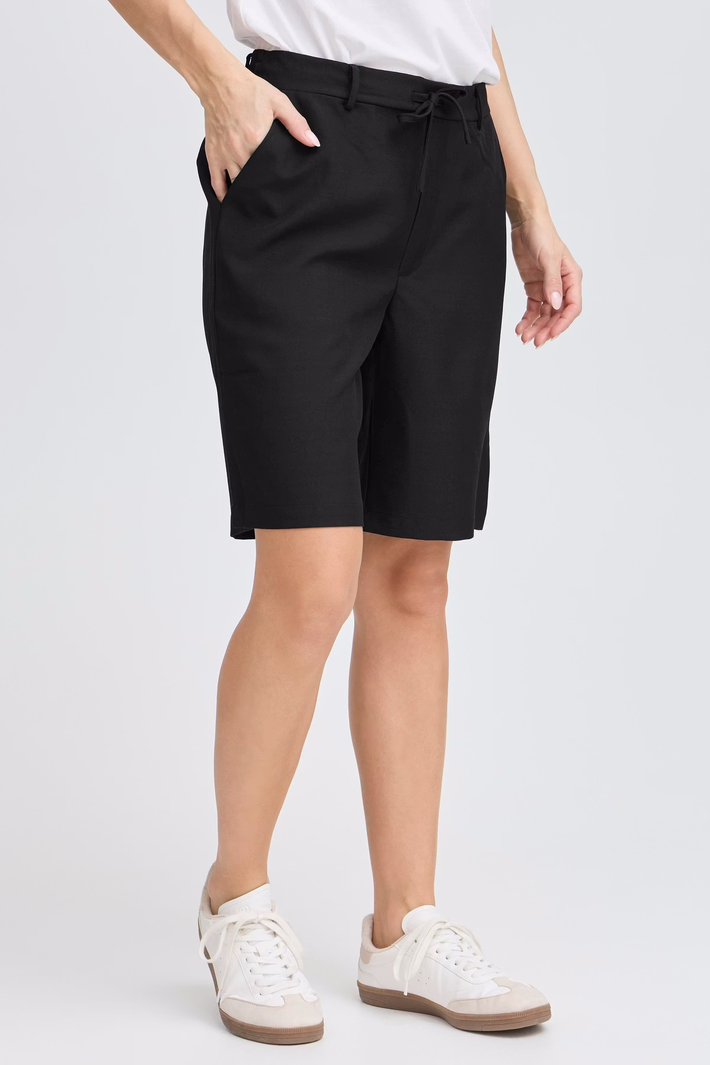 FRMAREENA Shorts LOOKBOOK FRONT 20616165-200113