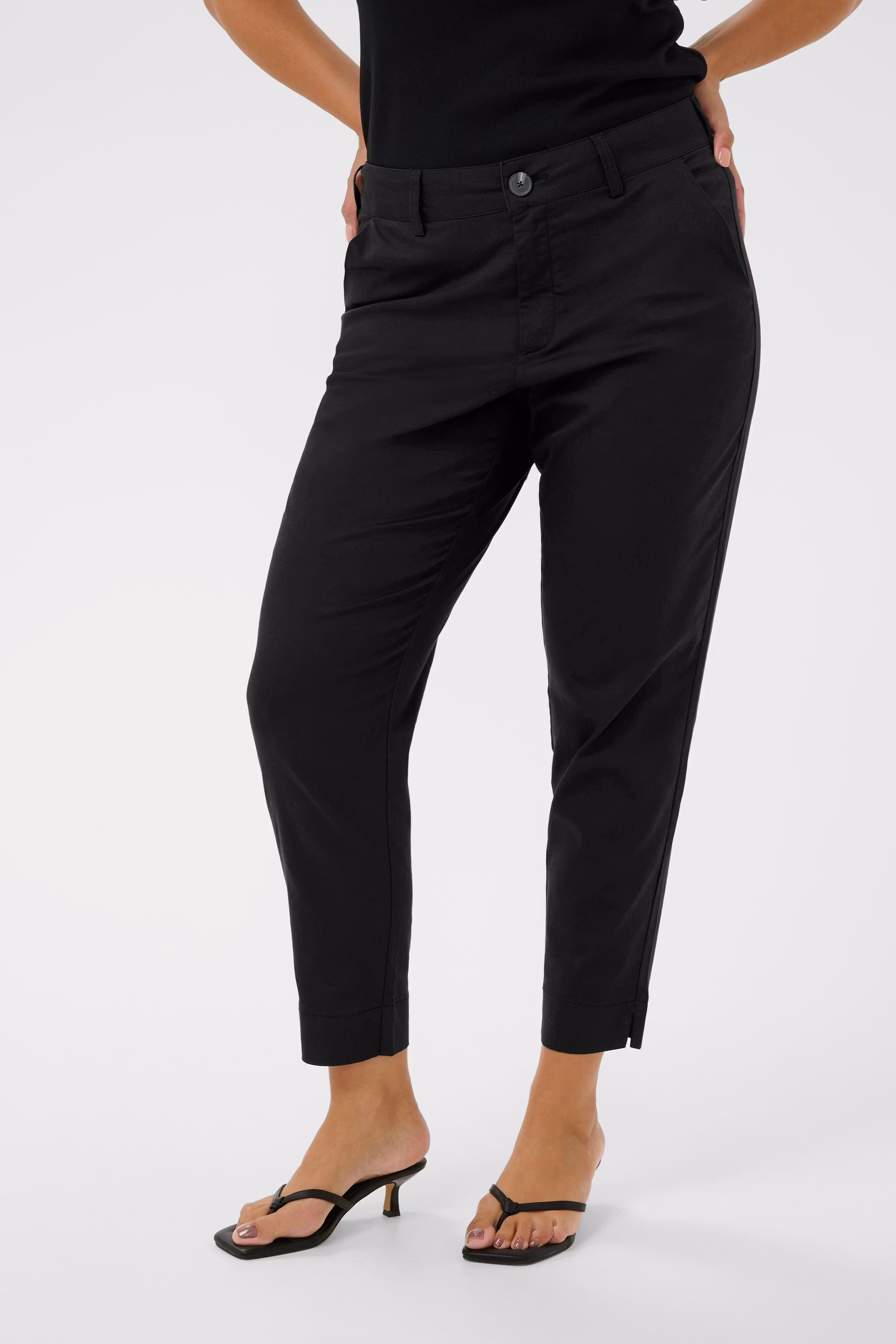 KCleana Broek LOOKBOOK FRONT 10581546-100121