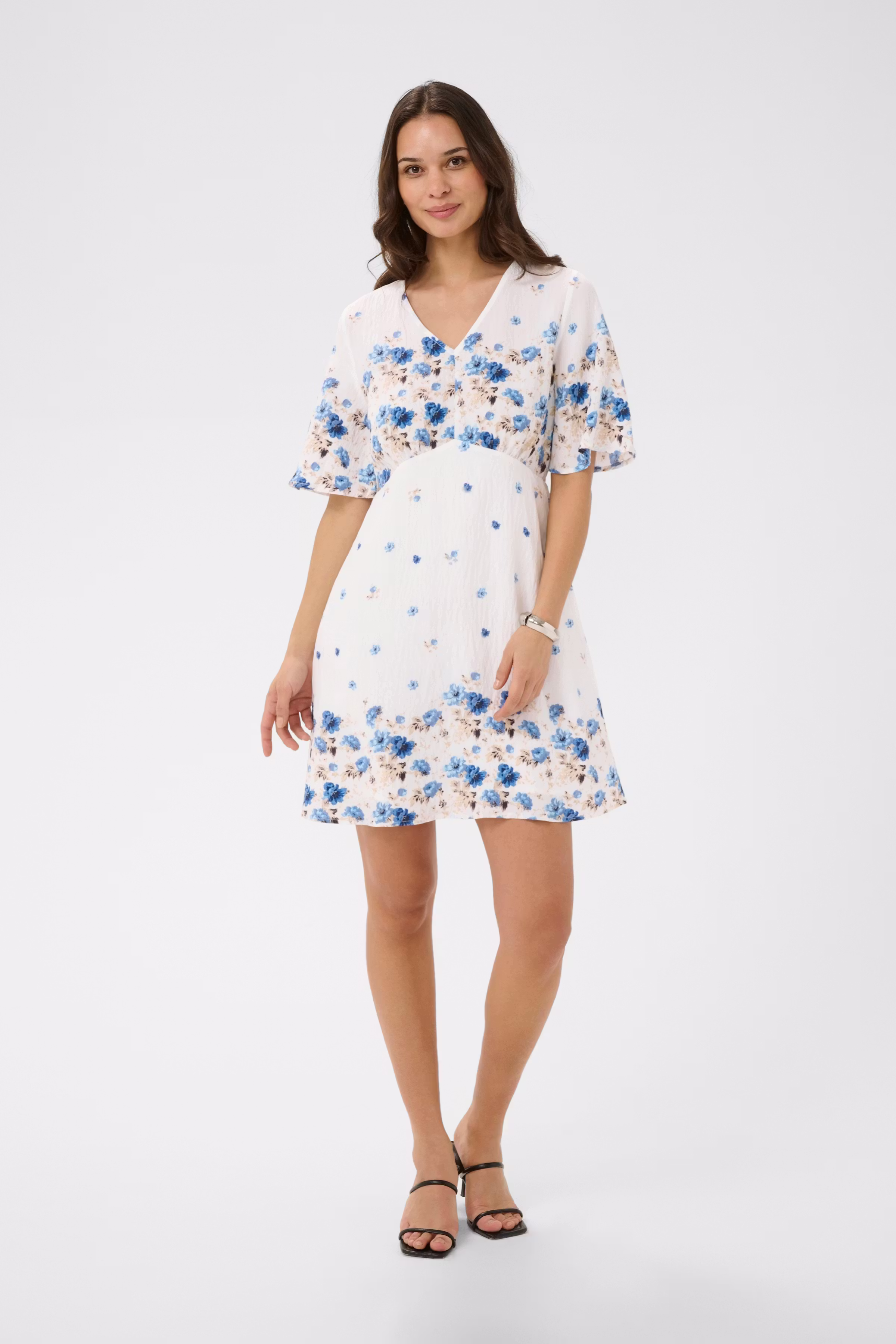 KArosine Kleid LOOKBOOK FRONT 10511833-109777