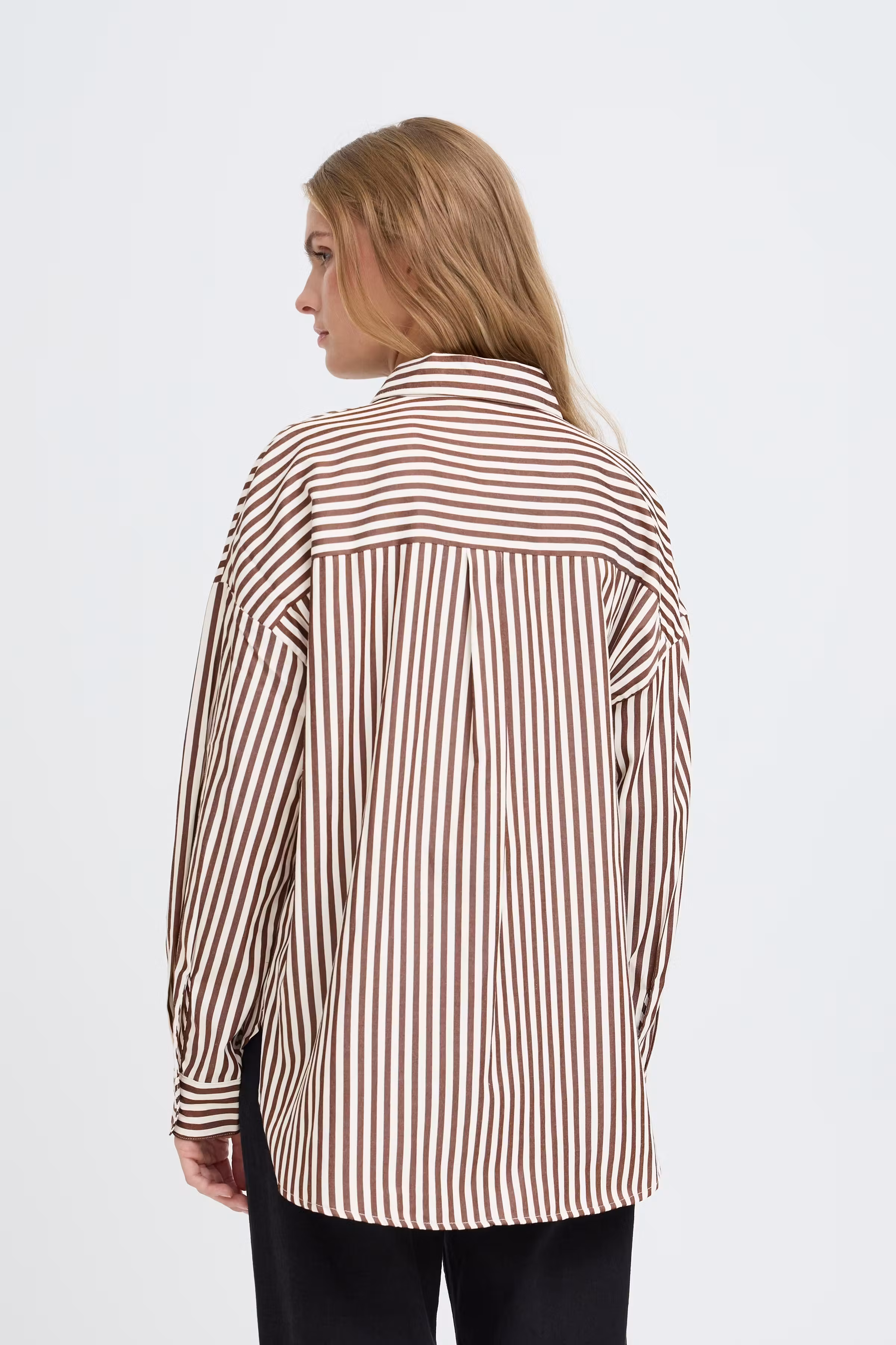 IHKITTA Skjorte LOOKBOOK BACK 20123898-190915