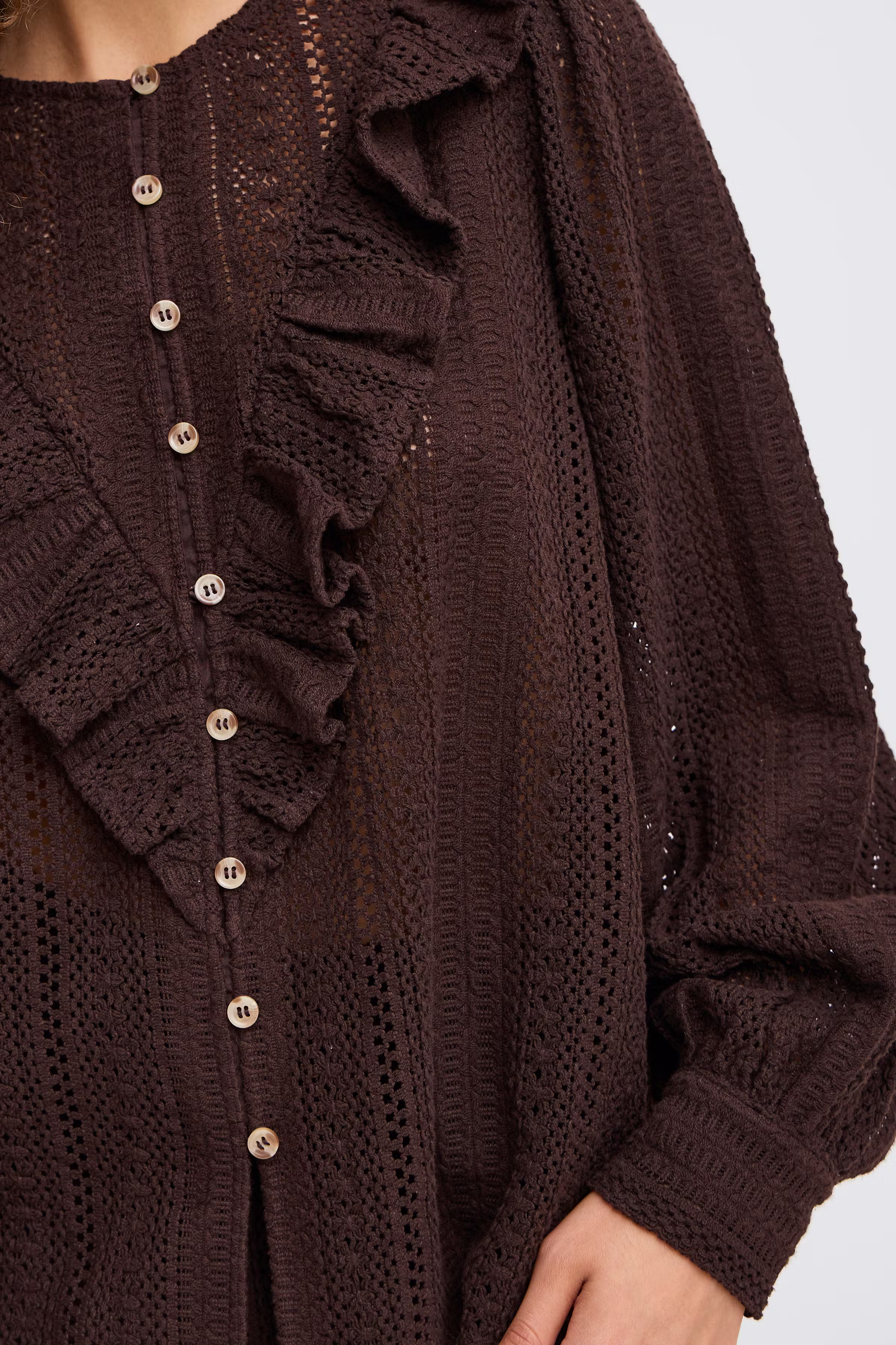 Long sleeved shirt LOOKBOOK DETAIL 20123083-181130