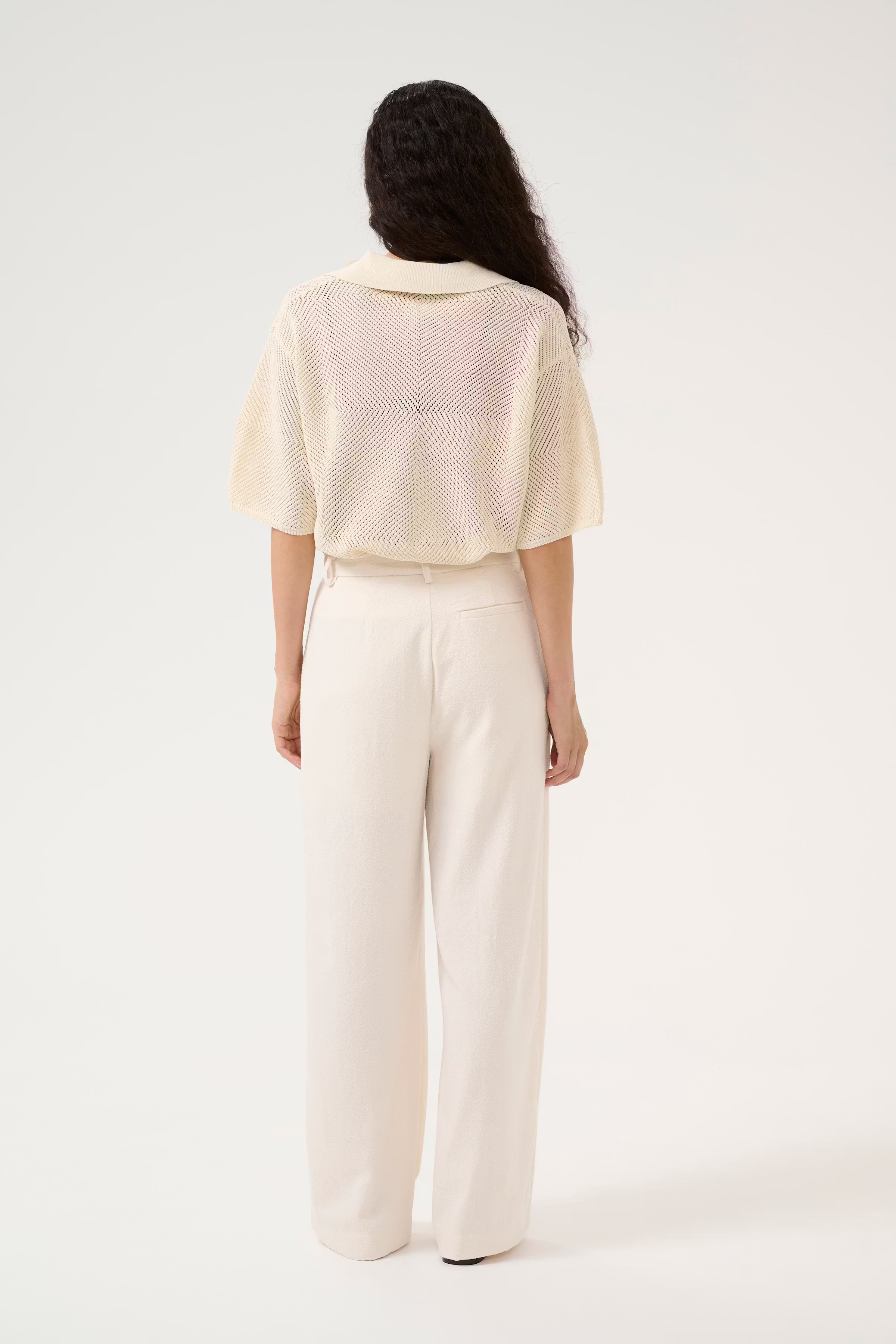 KBUpala Short-sleeved knit sweater LOOKBOOK BACK 10105419-110103