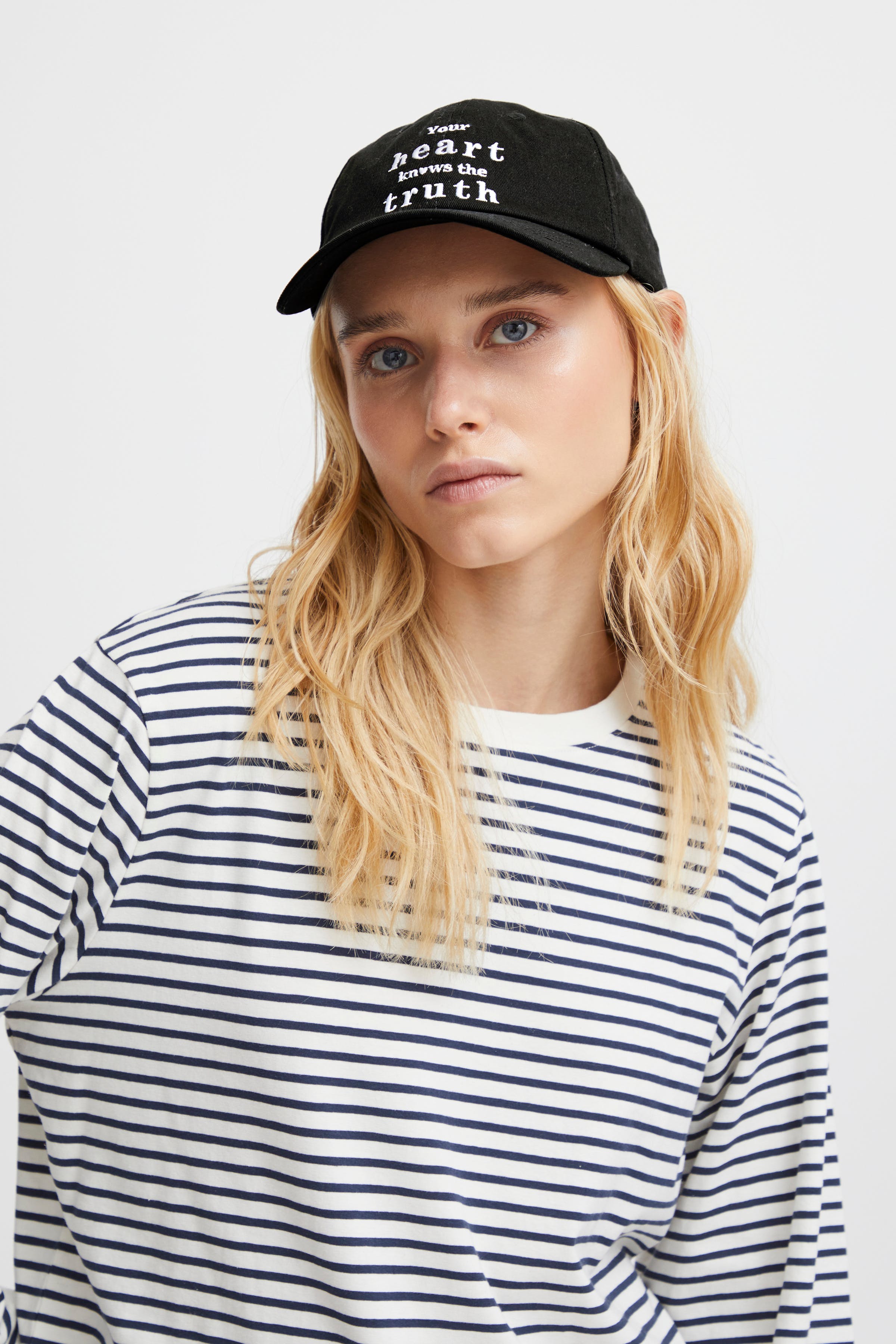 IAKIM Hat LOOKBOOK FRONT 20120541-194008