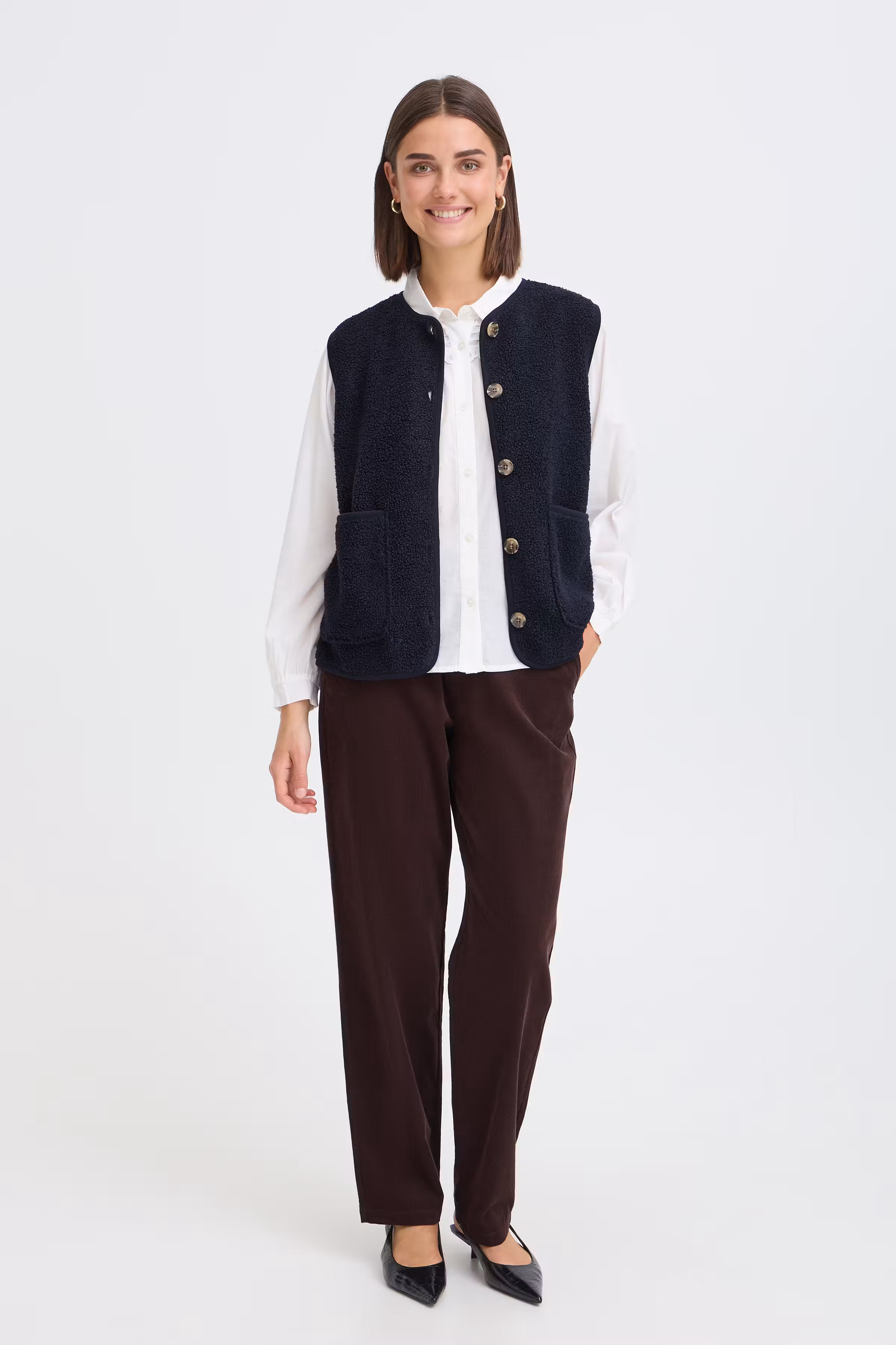 FRTENYA Waistcoat outerwear LOOKBOOK FRONT 20618525-194011