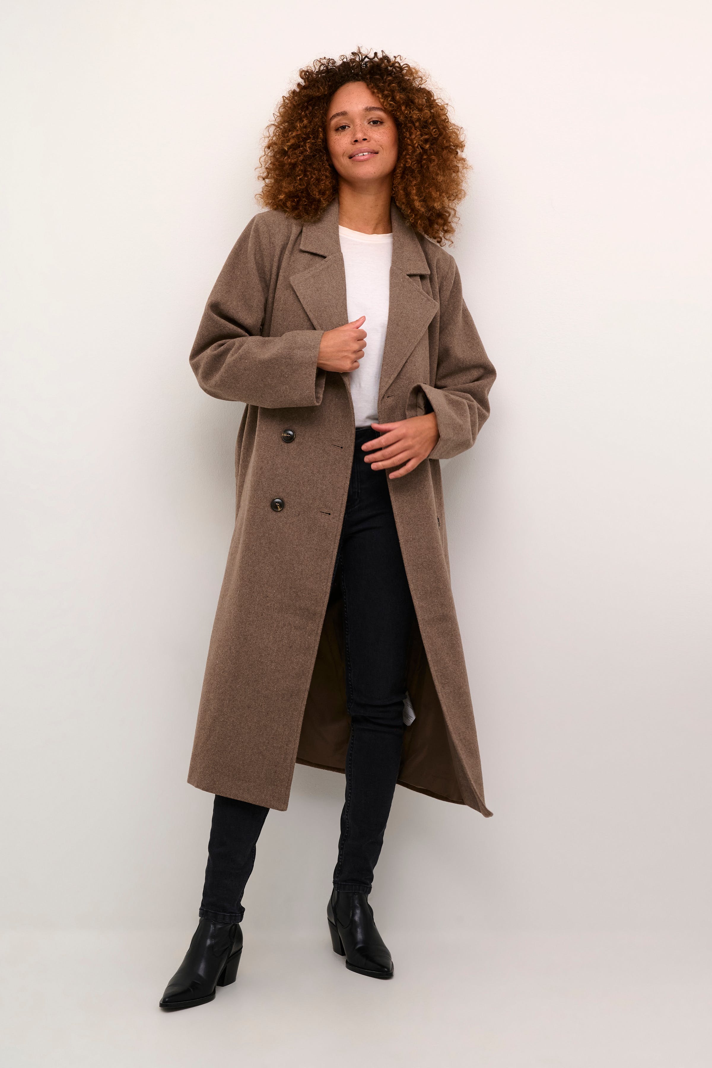 KAfanny Mantel LOOKBOOK FRONT 10509488-106615